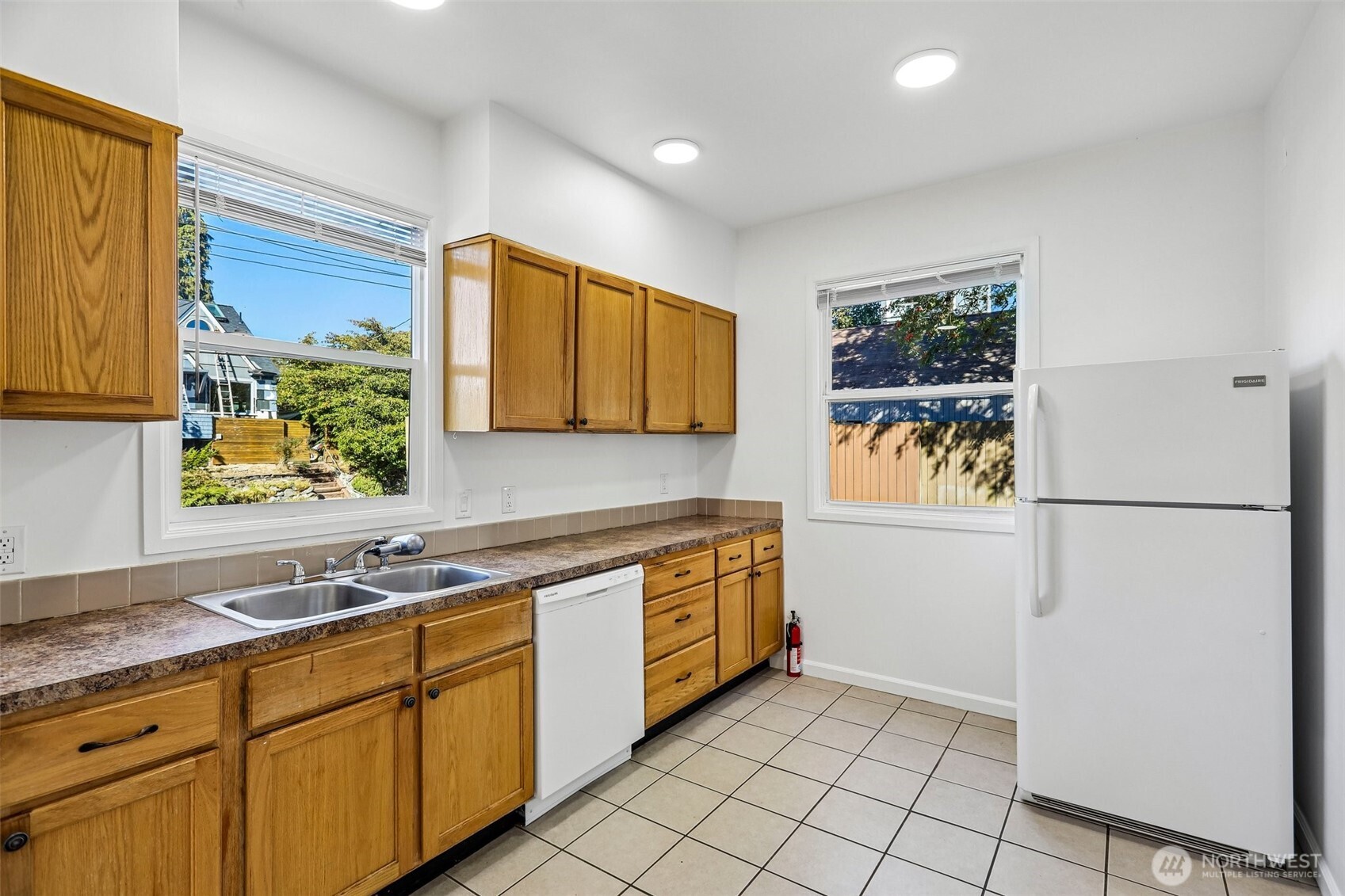 6558 16th Avenue Property Photo 10