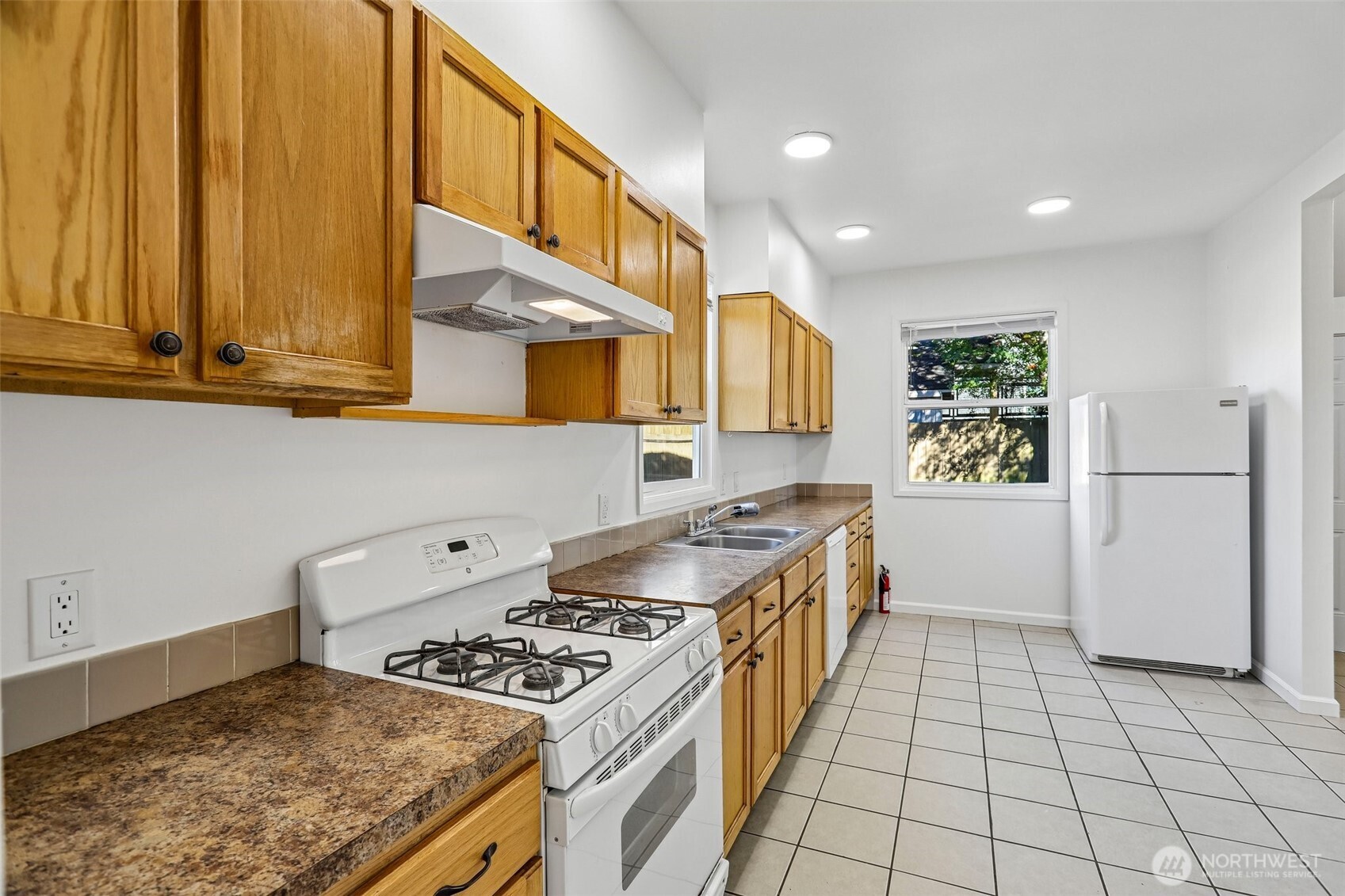 6558 16th Avenue Property Photo 11
