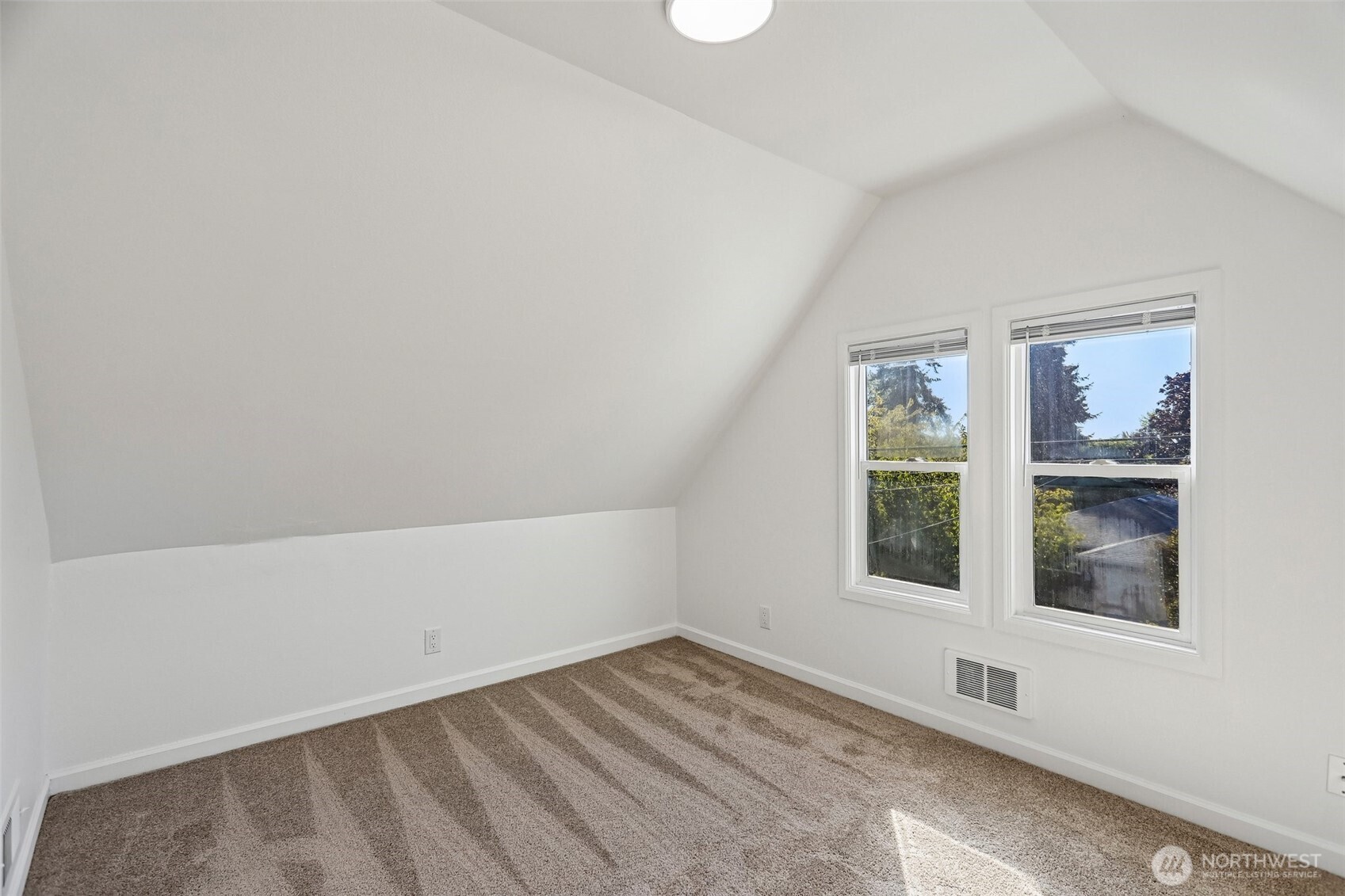 6558 16th Avenue Property Photo 18