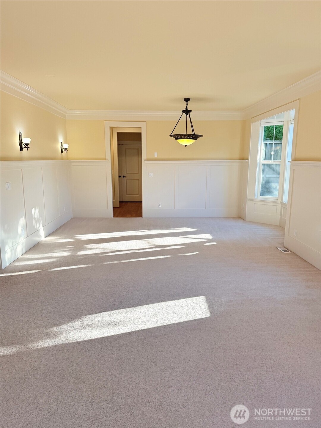1601 Lyons Avenue Property Photo 9