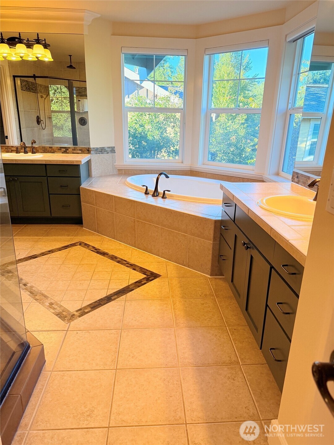 1601 Lyons Avenue Property Photo 14