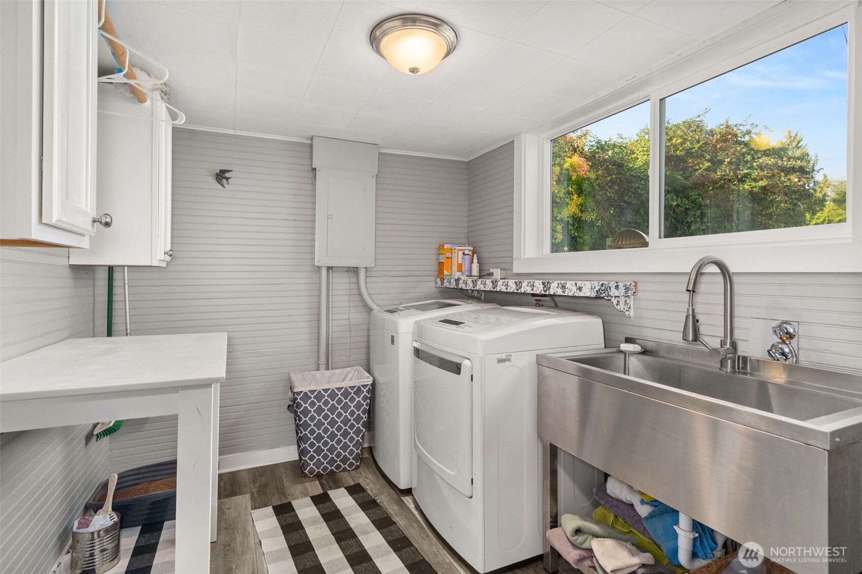 716 First Street Property Photo 19