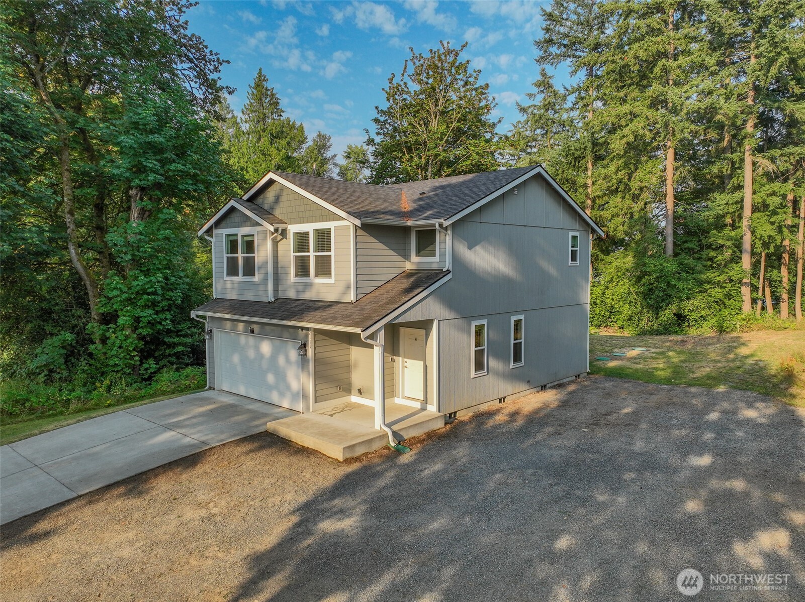 2111 Chesney Road Property Photo 3