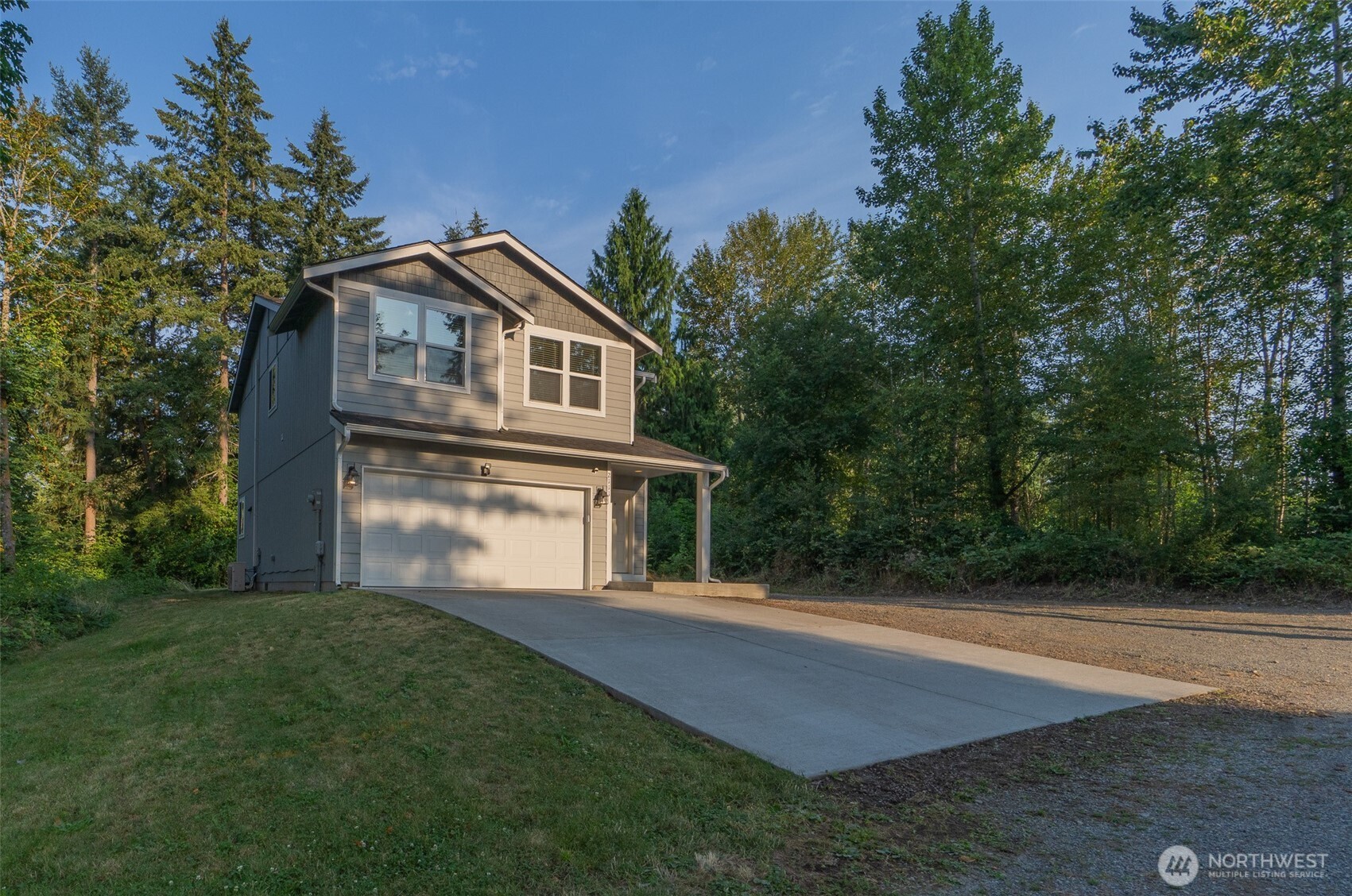 2111 Chesney Road Property Photo 4