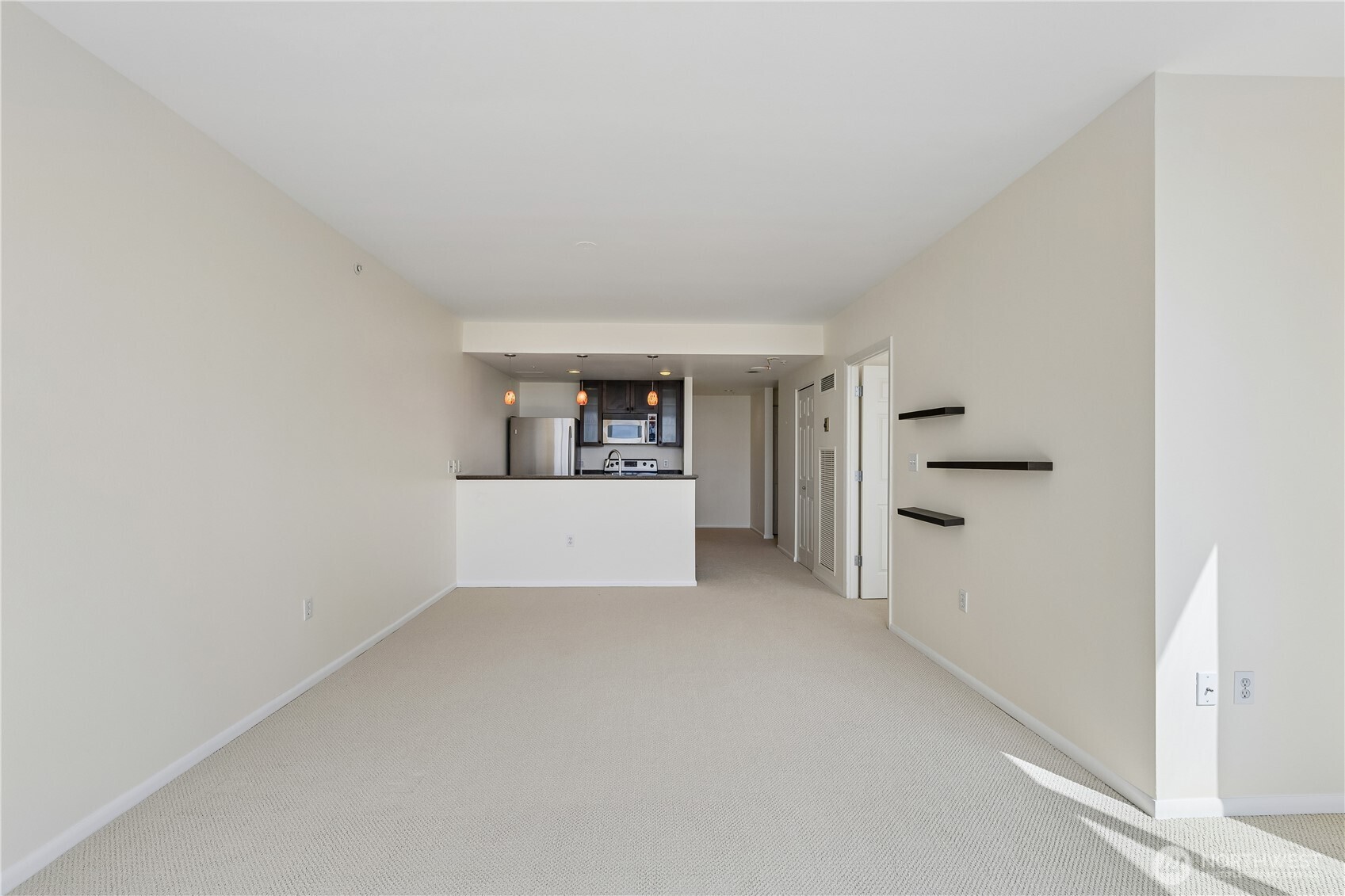 2600 2nd Avenue 805 Property Photo 8