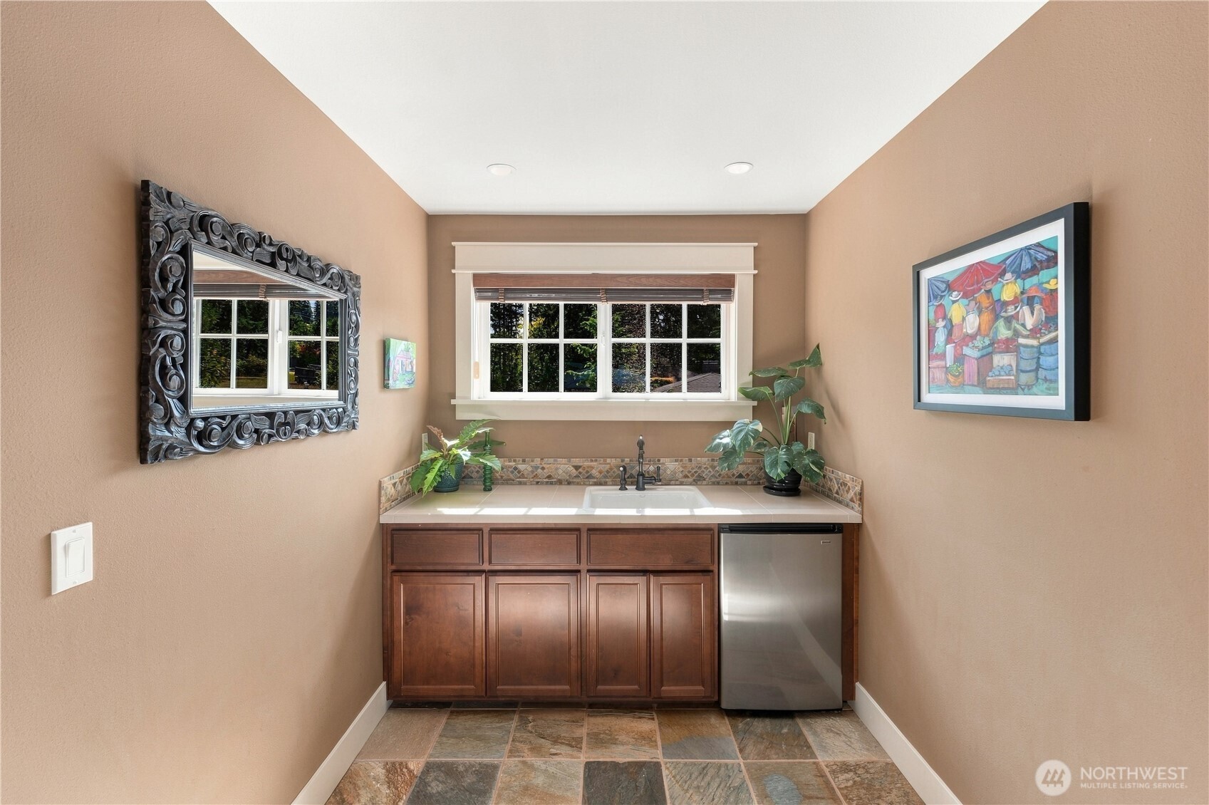 2807 64th Street Property Photo 29