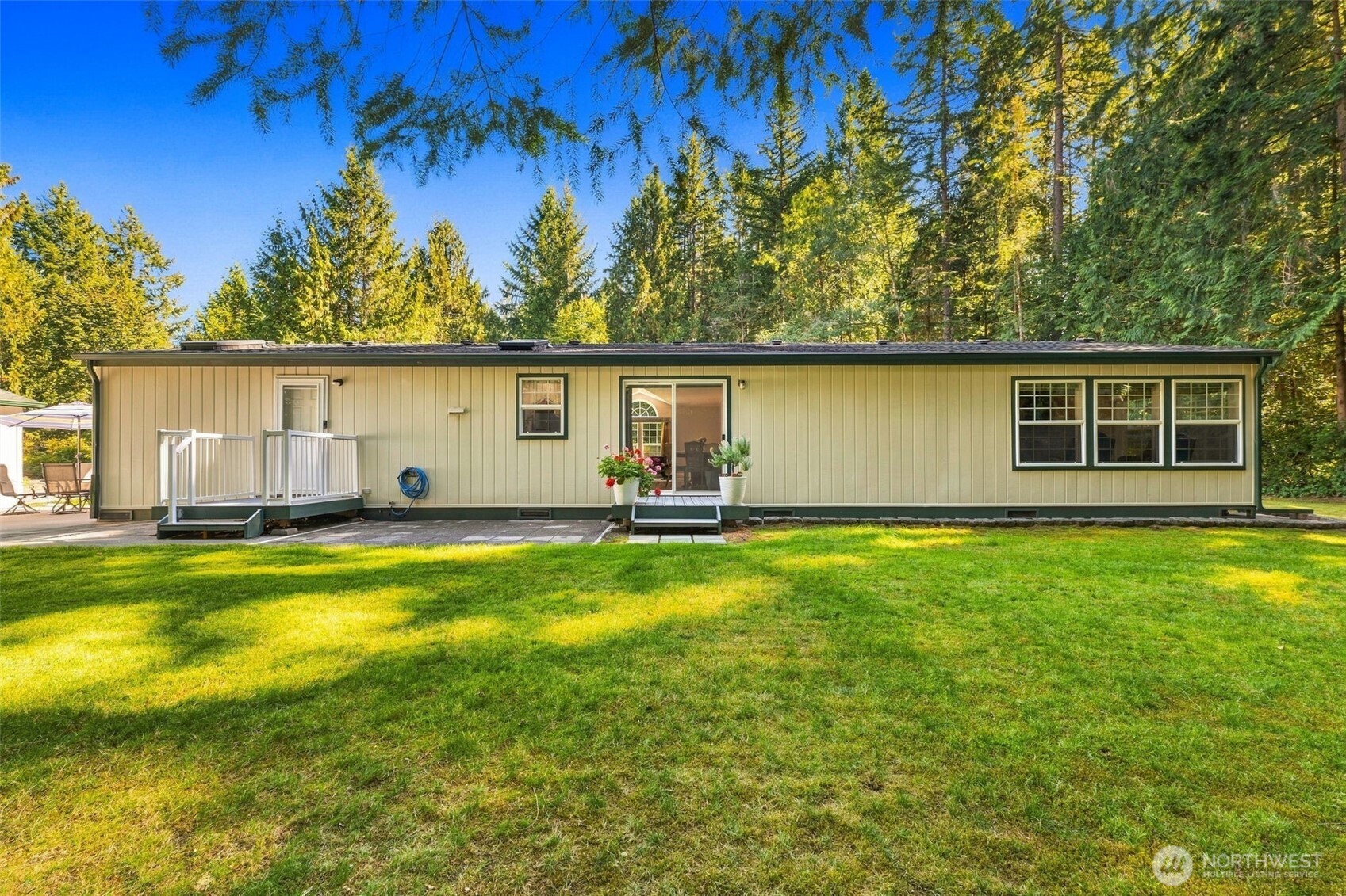 19296 Widme Road Property Photo 6