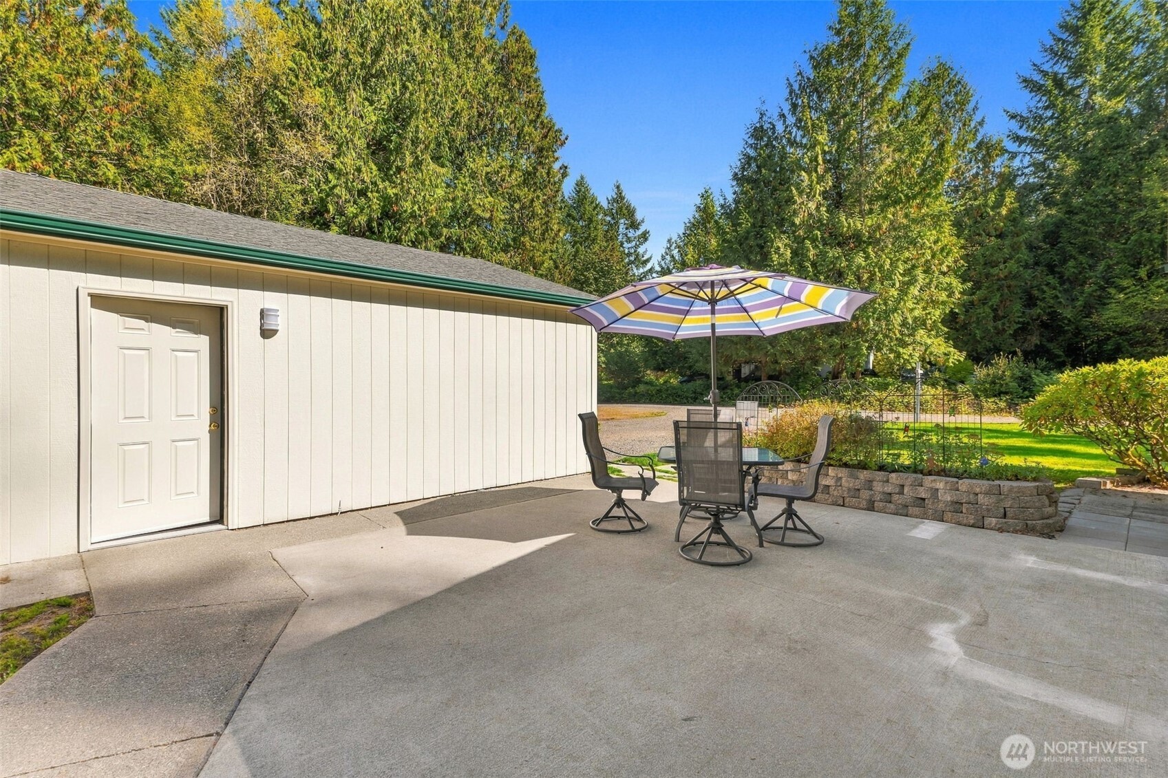 19296 Widme Road Property Photo 7