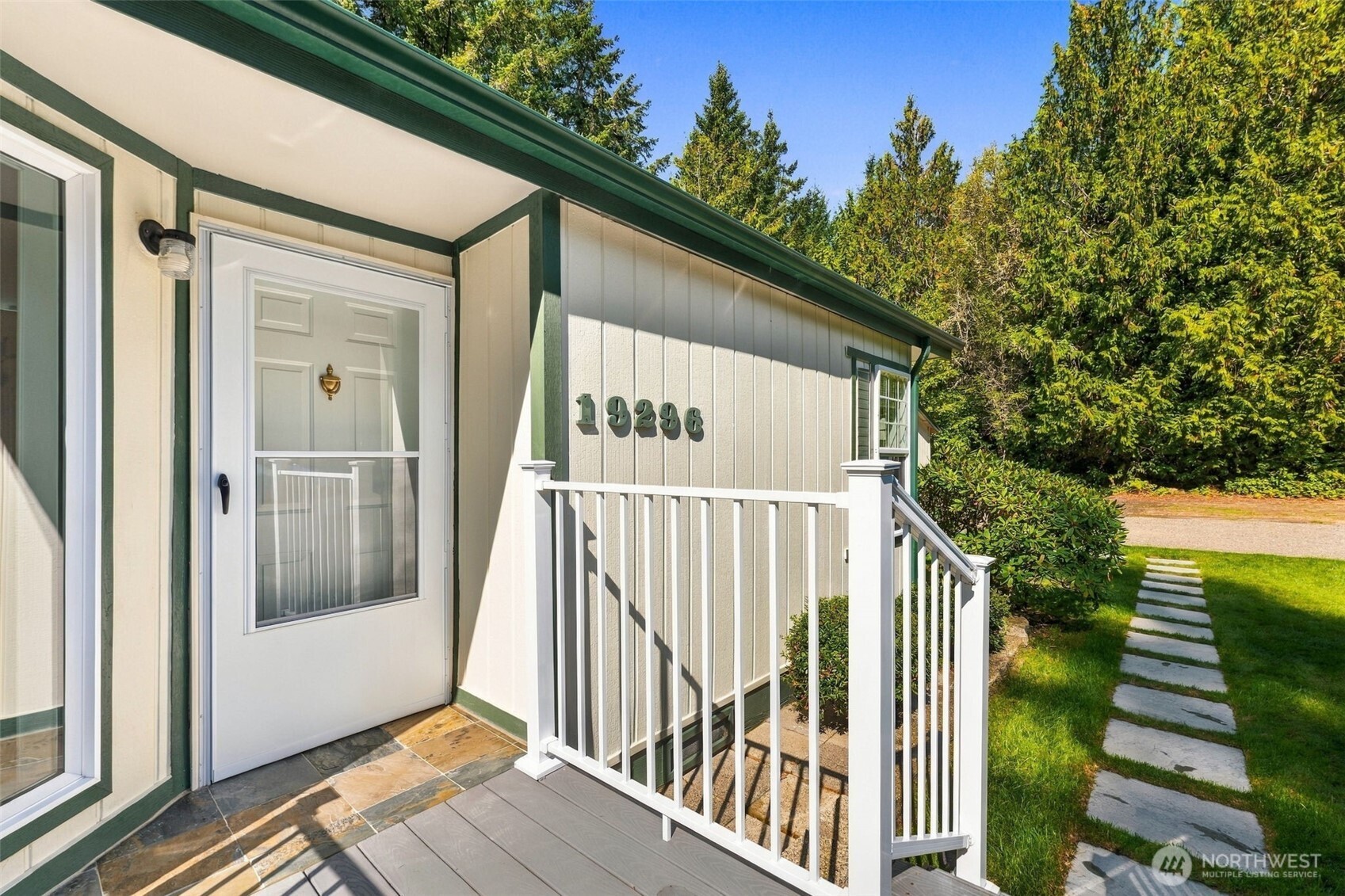 19296 Widme Road Property Photo 8