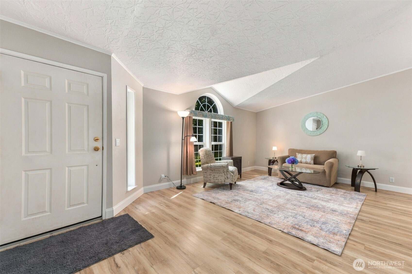 19296 Widme Road Property Photo 9