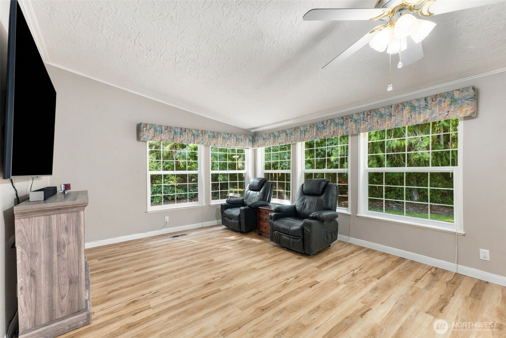 19296 Widme Road Property Photo 14