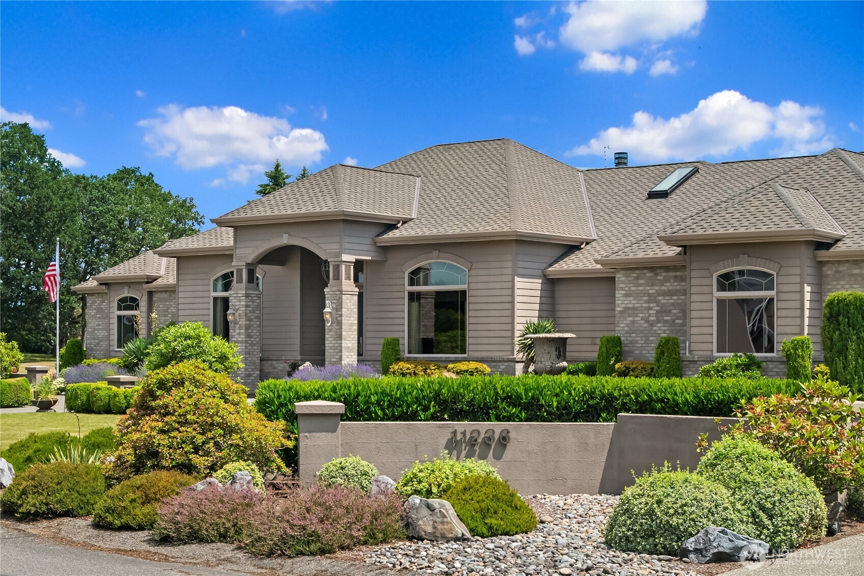 11236 Airpark Lane Property Photo 5