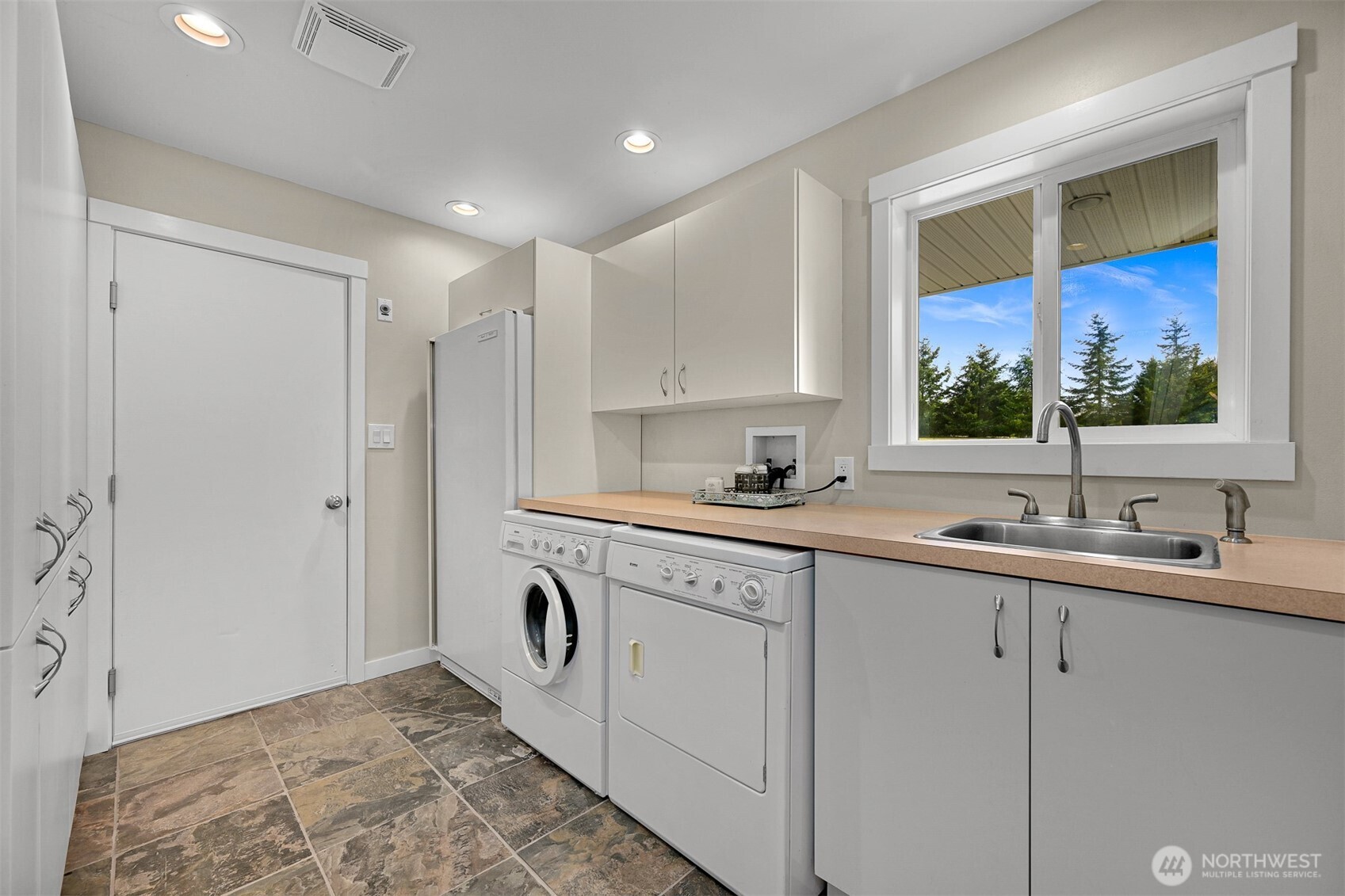 6036 N Star Road Property Photo 28