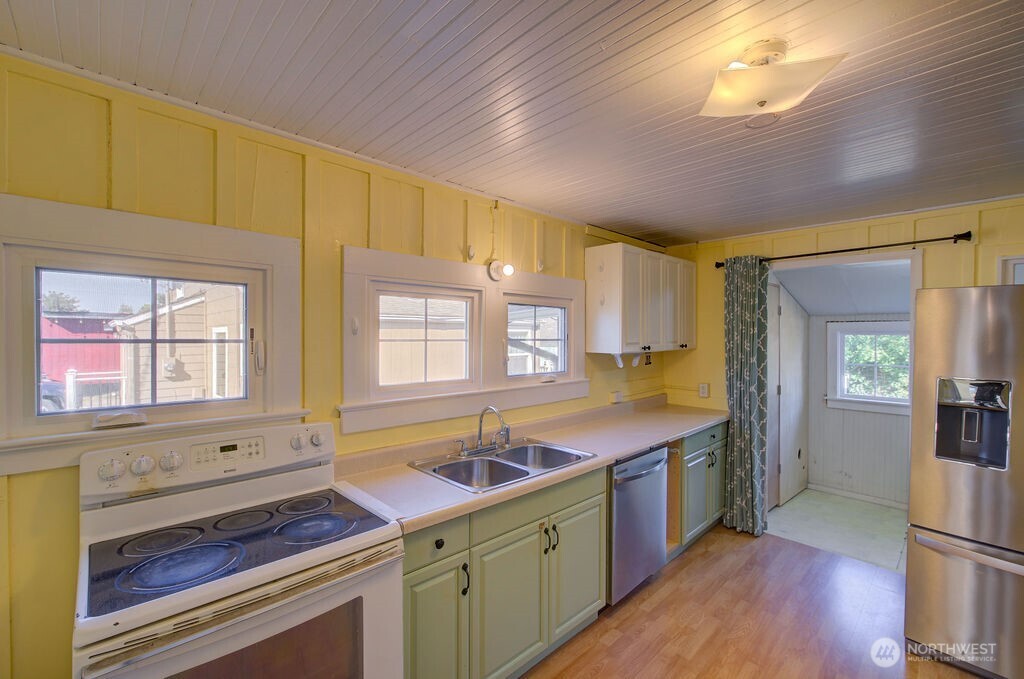 4506 Pacific Way Property Photo 15