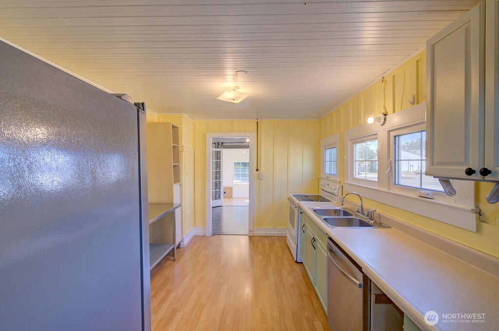 4506 Pacific Way Property Photo 17