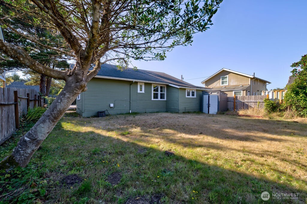 4506 Pacific Way Property Photo 35