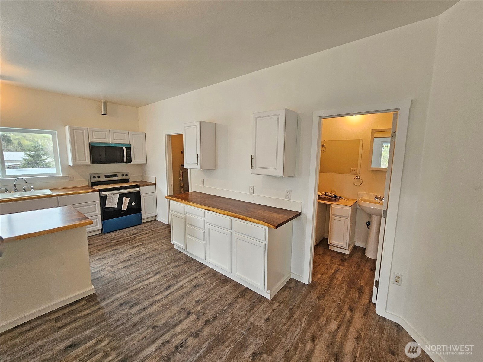 113 Leroy Road Property Photo 19