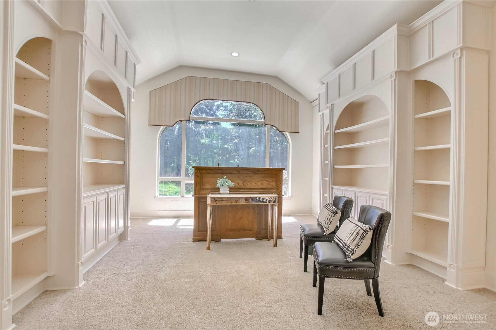 116 143rd Street Property Photo 8