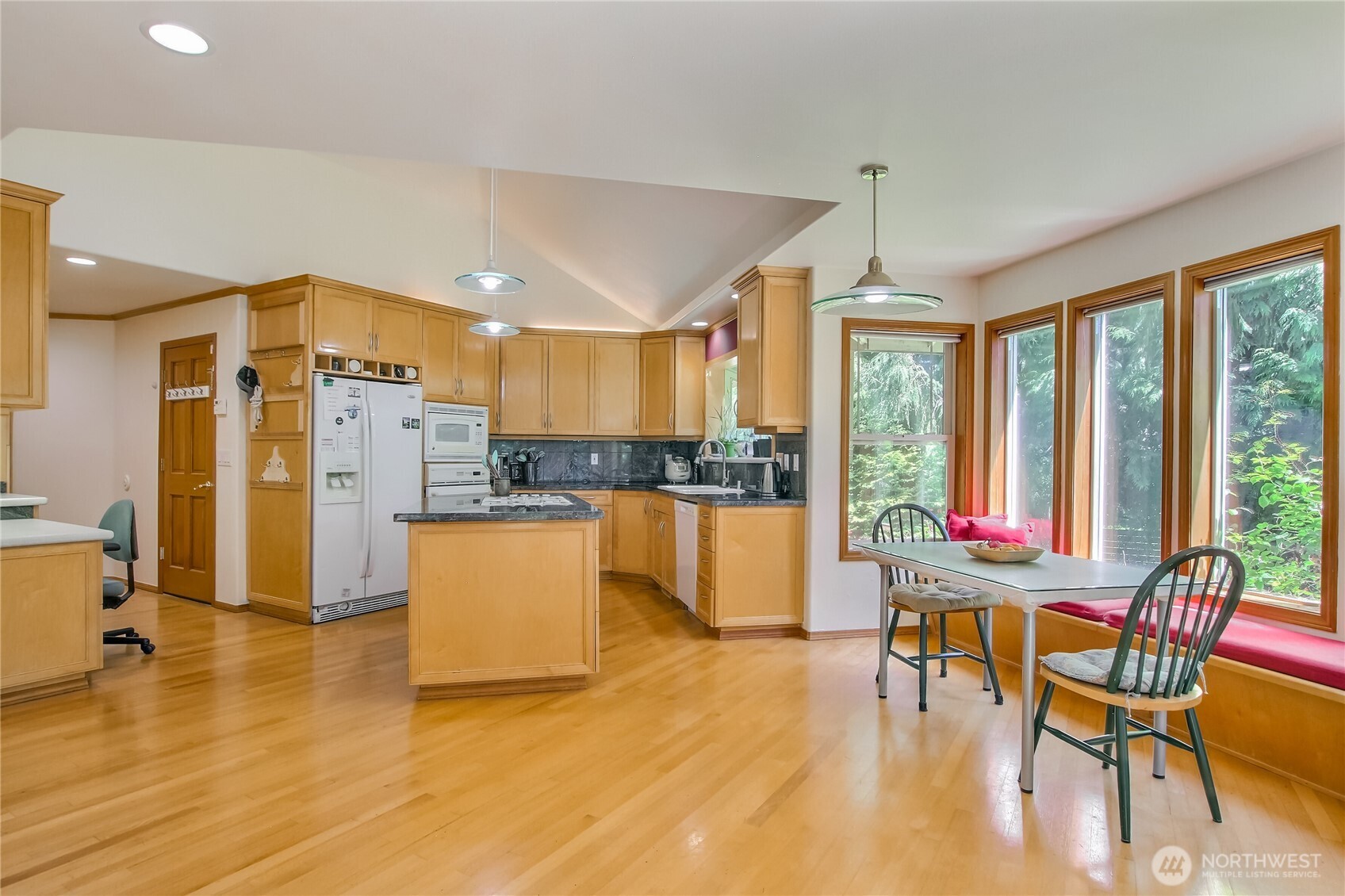 116 143rd Street Property Photo 15
