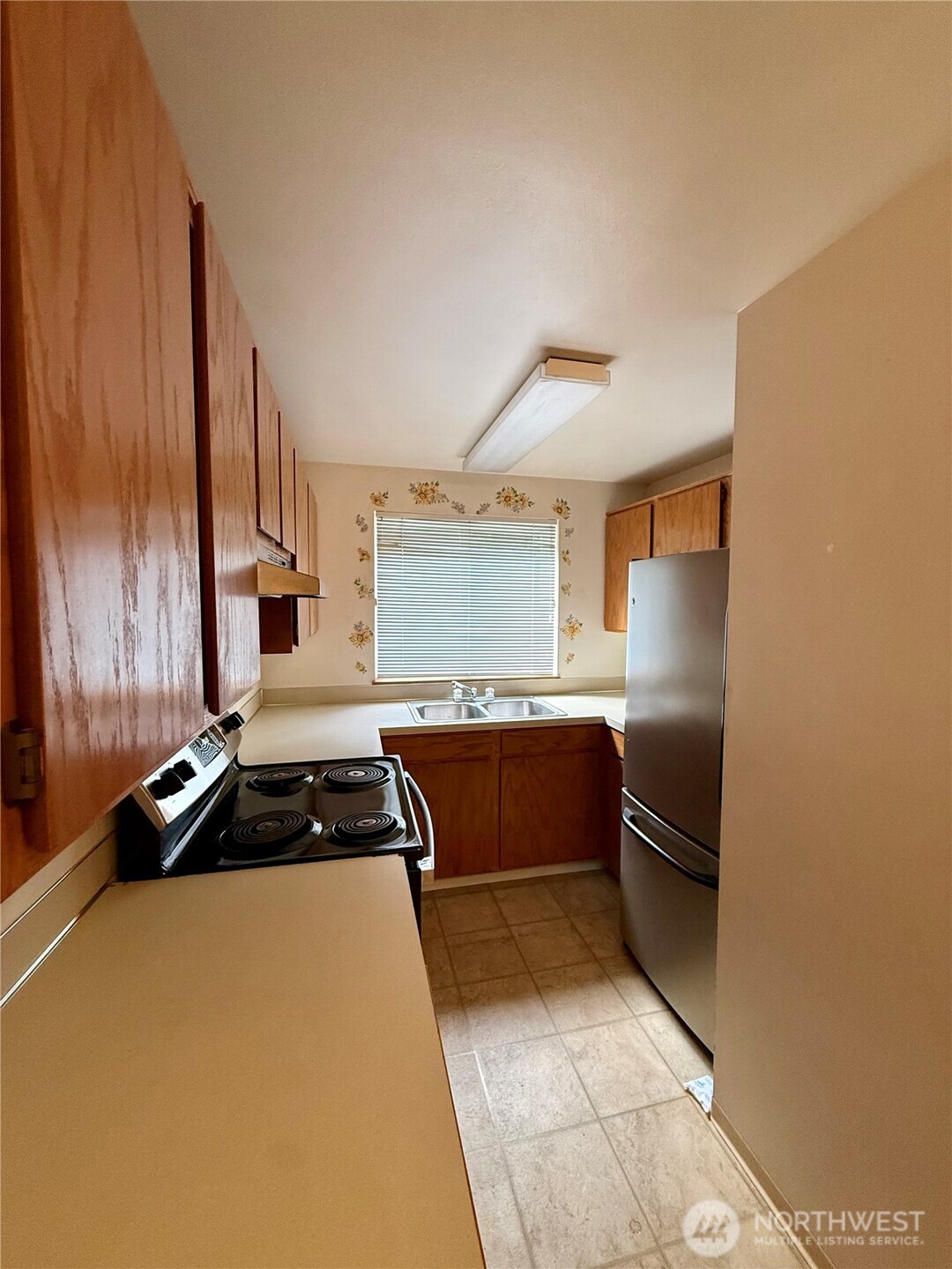 172 Lover's Lane B106 Property Photo 11