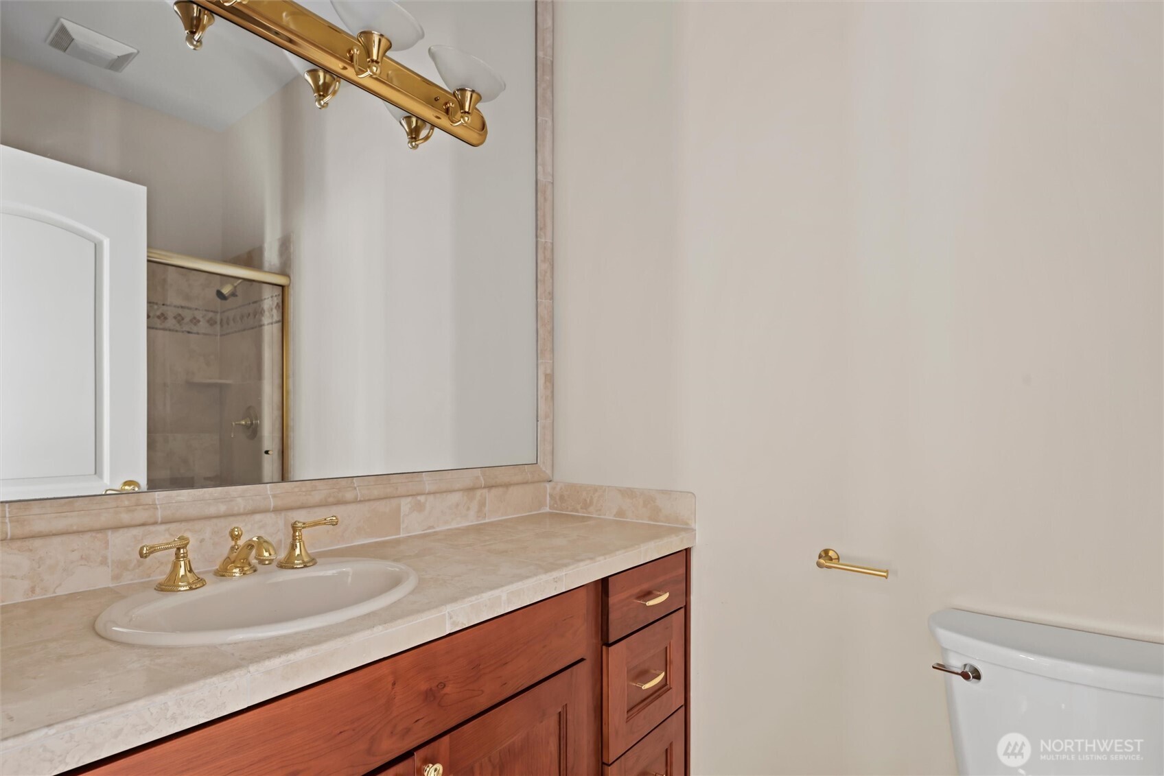 6049 Ne 135th Street Property Photo 19