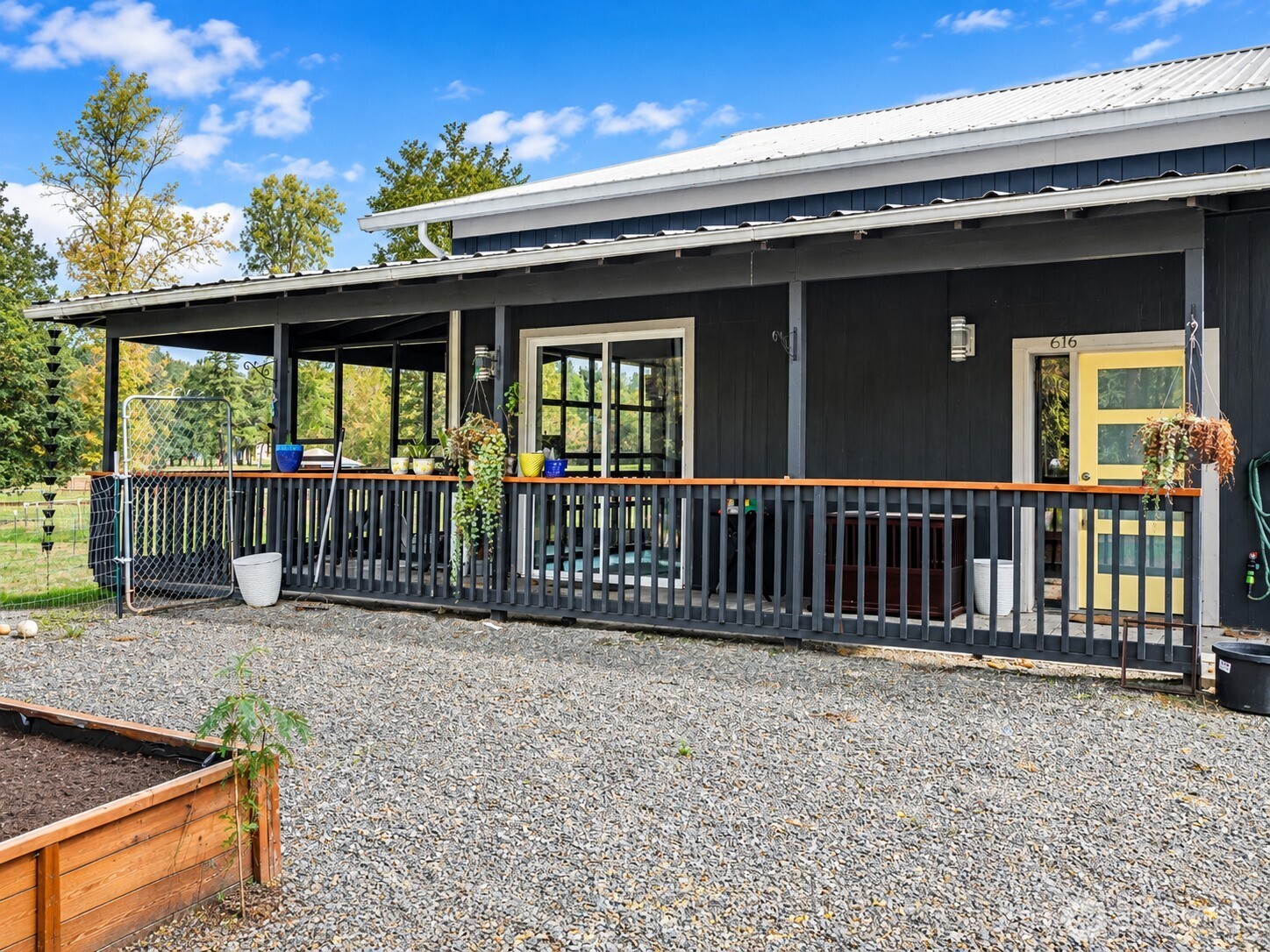 616 Smokey Valley Road Property Photo 4