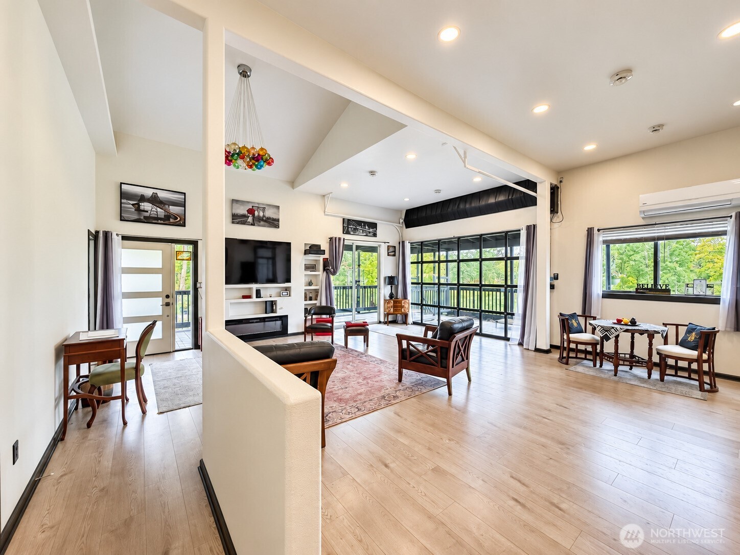 616 Smokey Valley Road Property Photo 6
