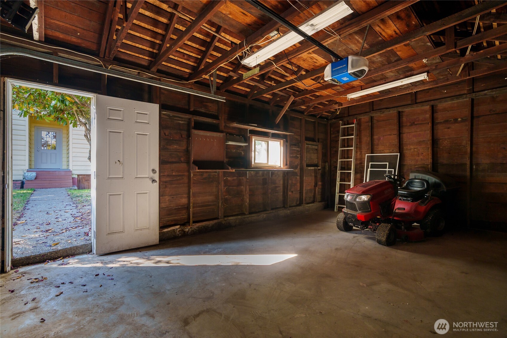 2109 Virginia Avenue Property Photo 29
