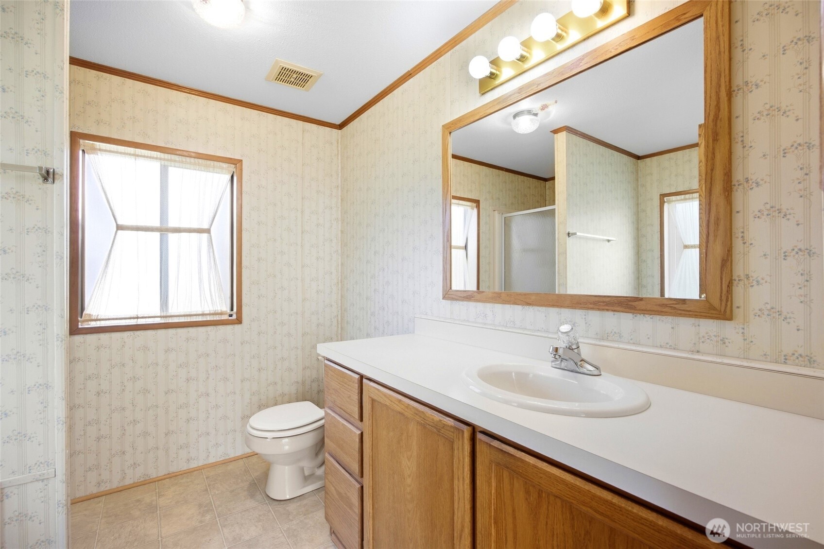 9664 Ne Maple Drive Property Photo 25