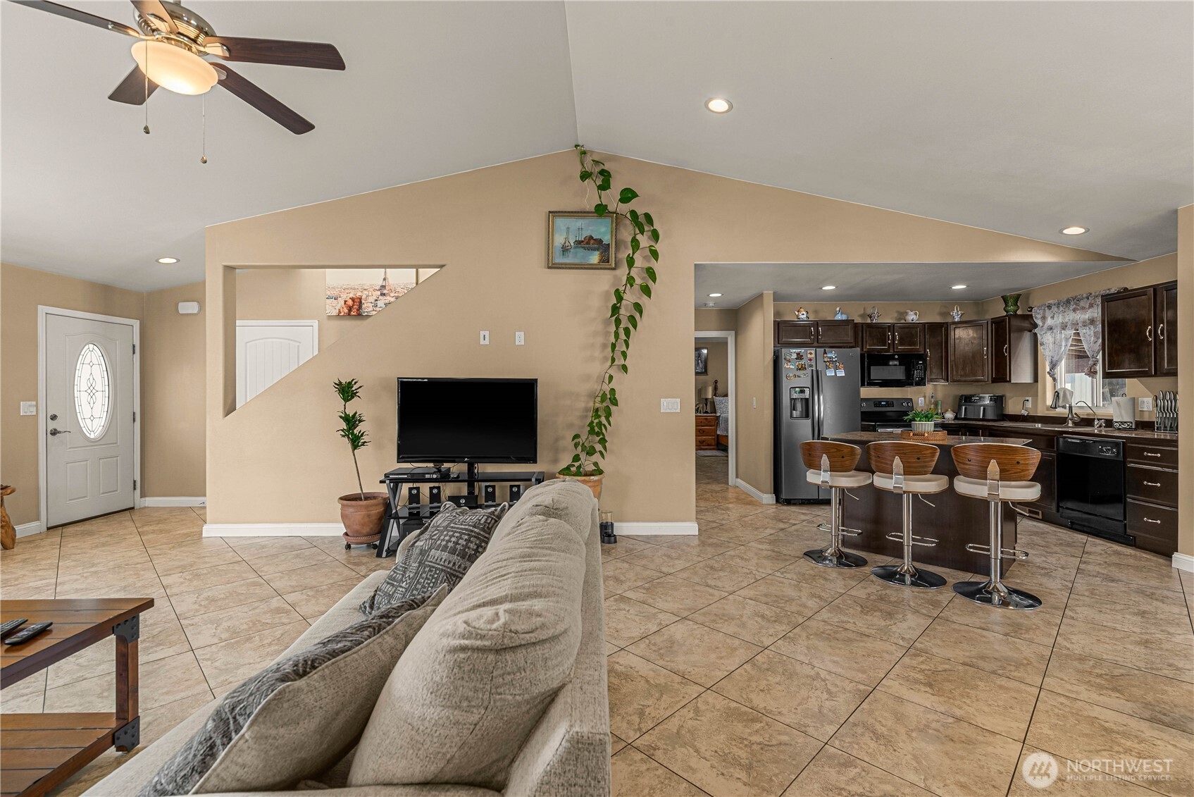 1412 Denny Place Property Photo 12
