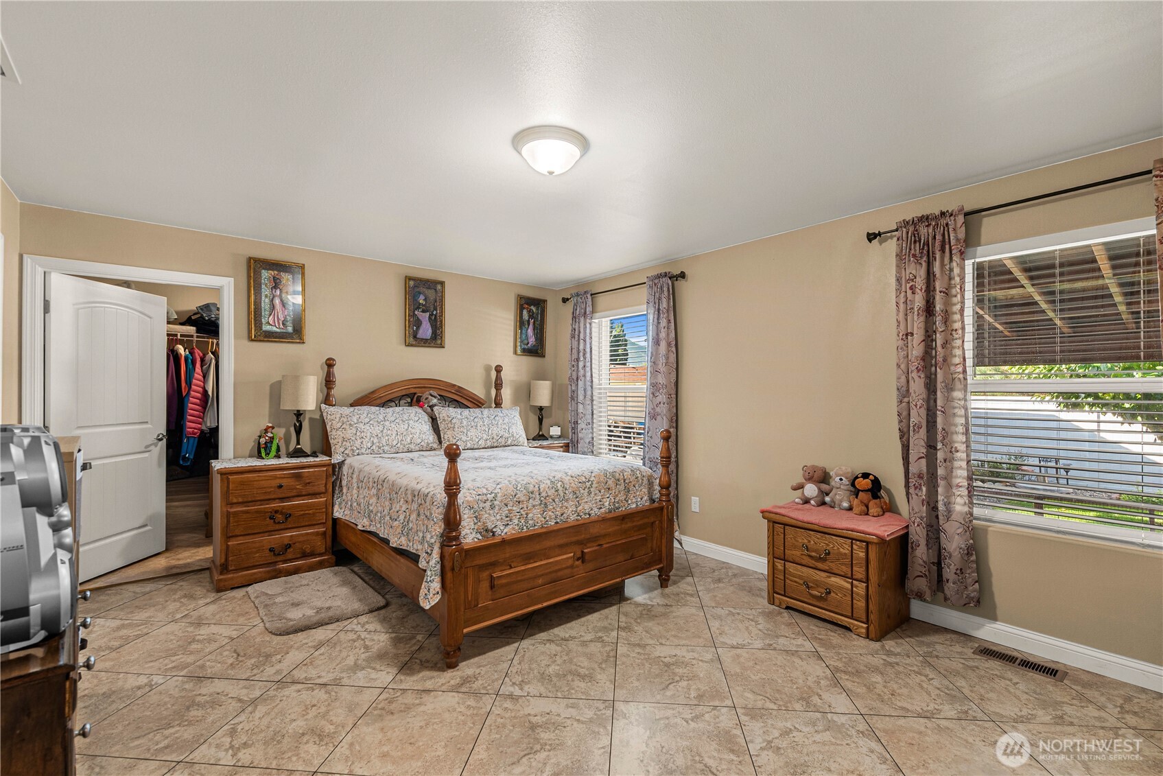 1412 Denny Place Property Photo 22