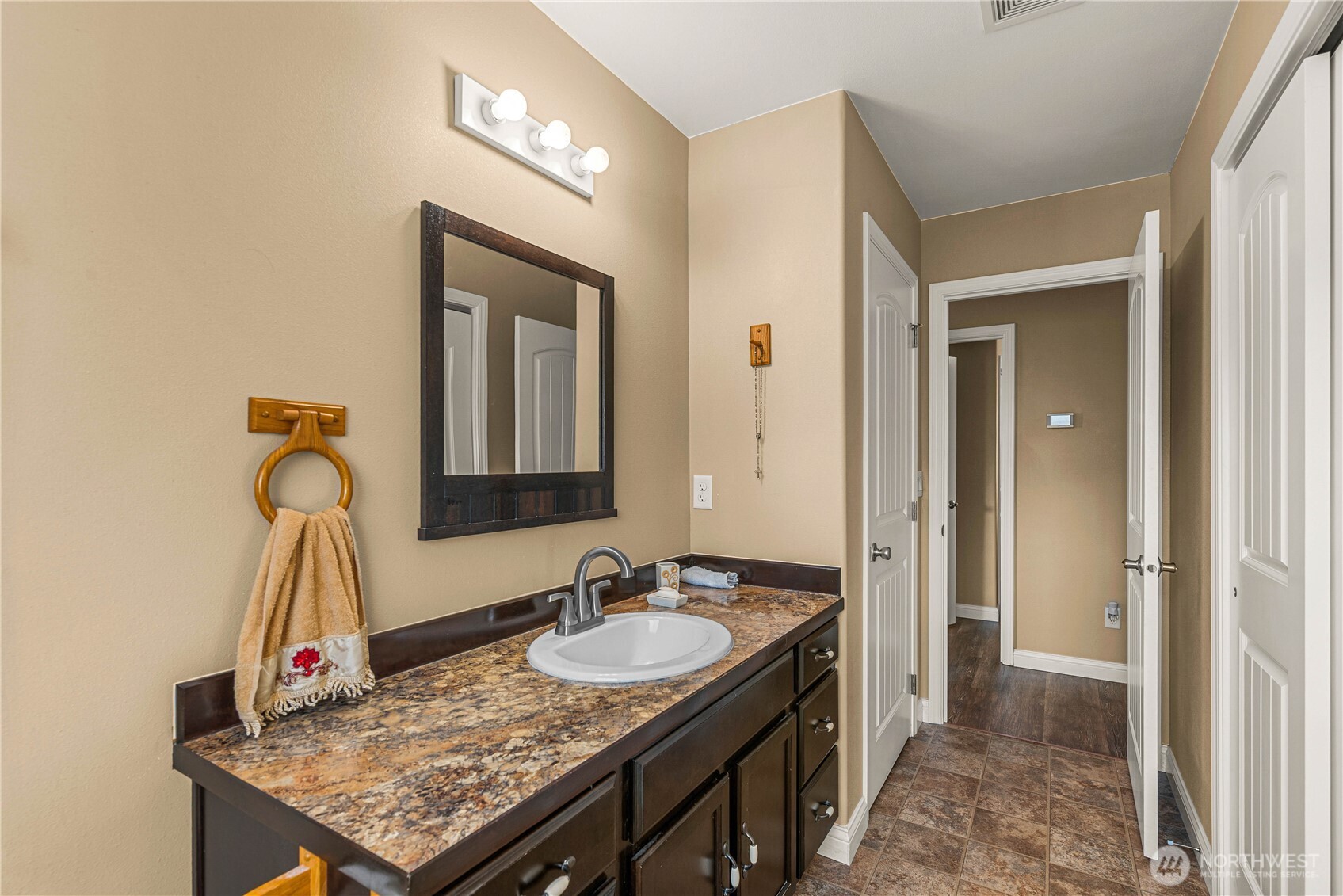 1412 Denny Place Property Photo 26