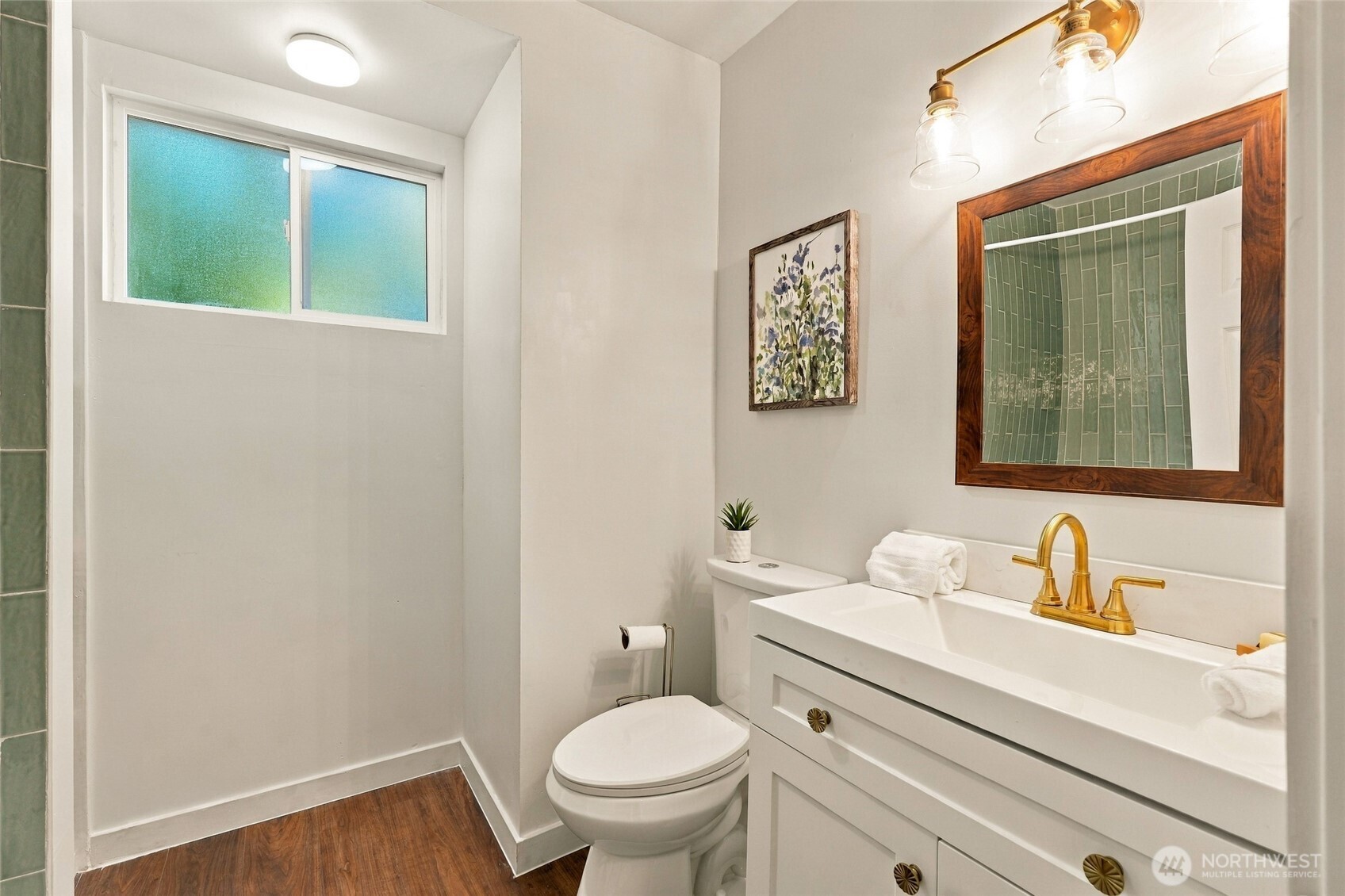 10233 8th Avenue Property Photo 10