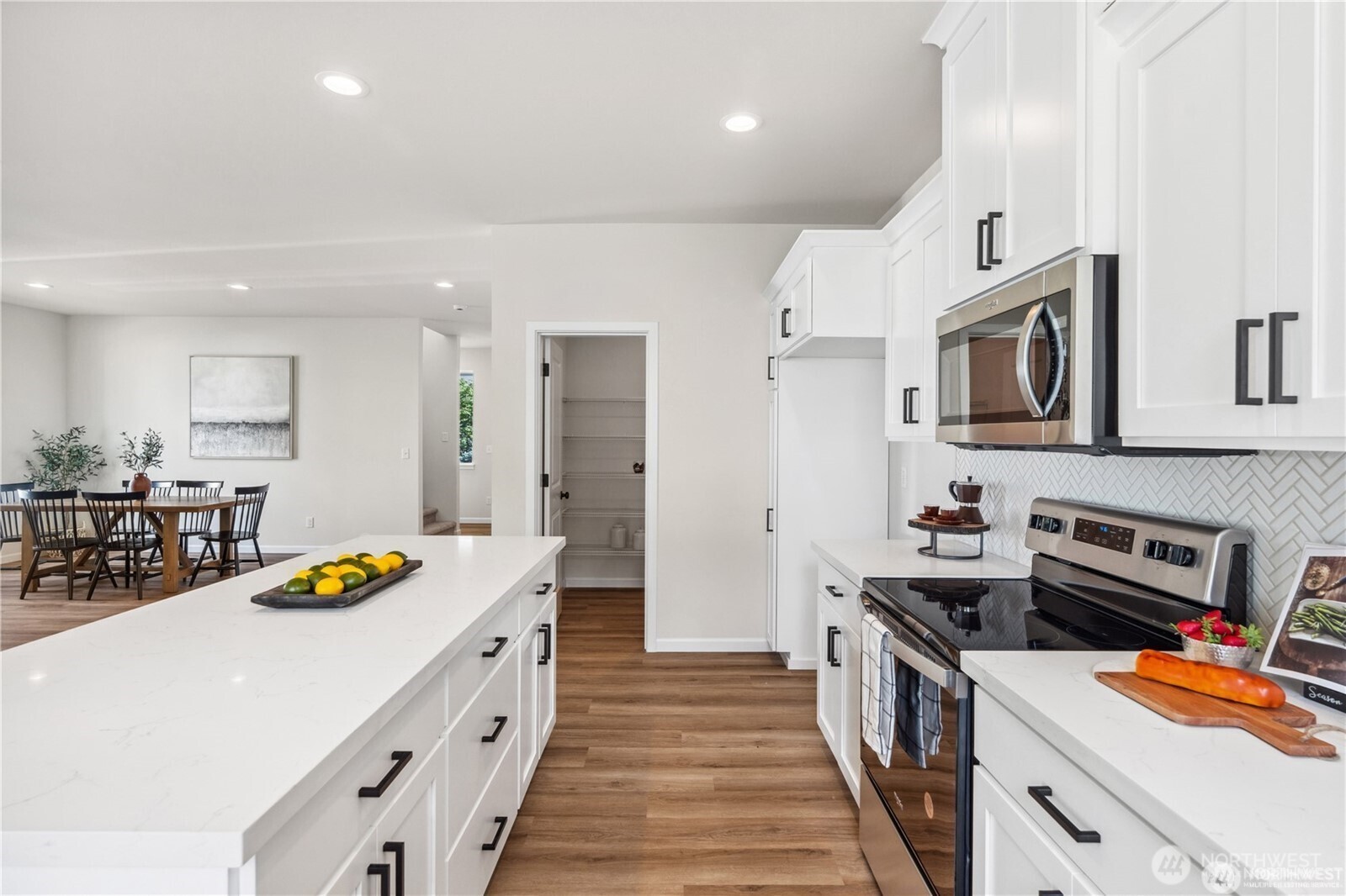 1311 60th Avenue Property Photo 6