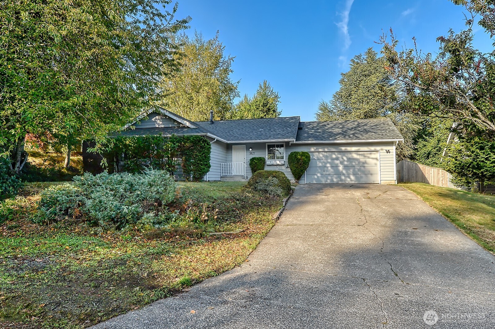 3821 Del Bonita Way Property Photo 1