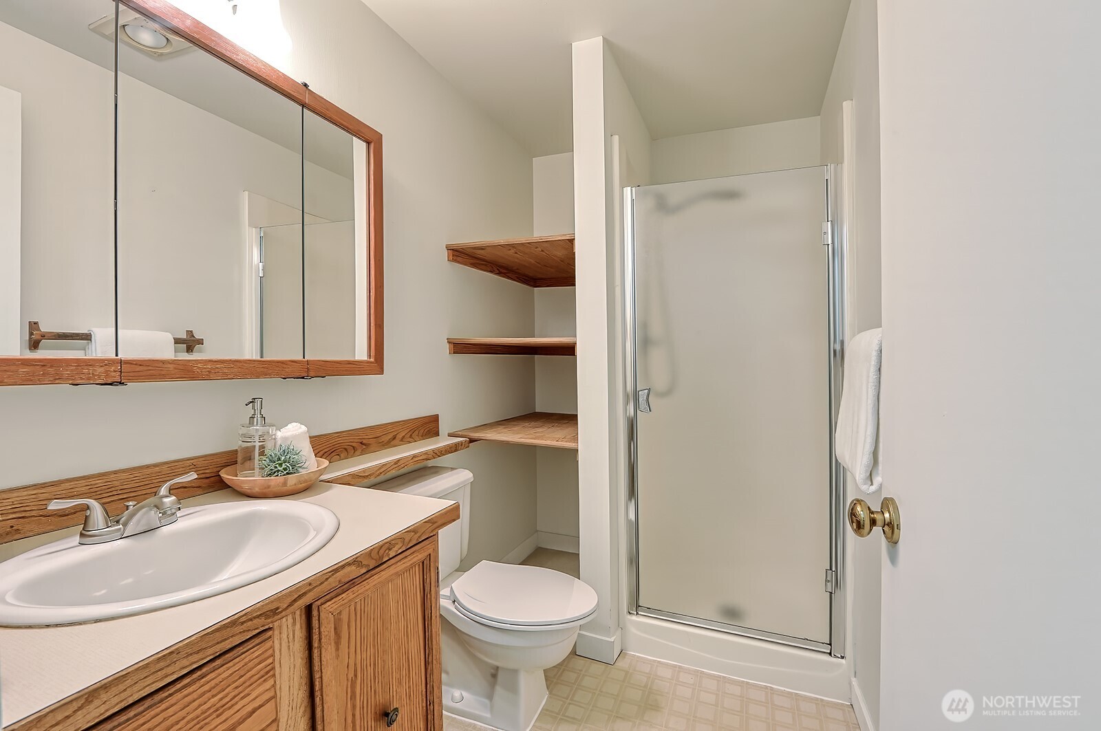 3821 Del Bonita Way Property Photo 15