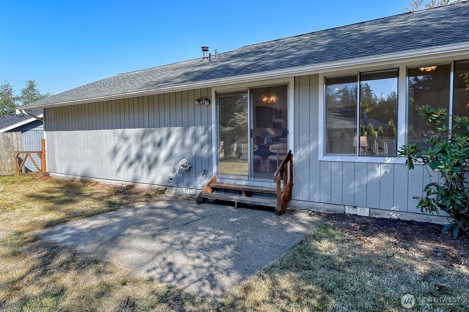 3821 Del Bonita Way Property Photo 19