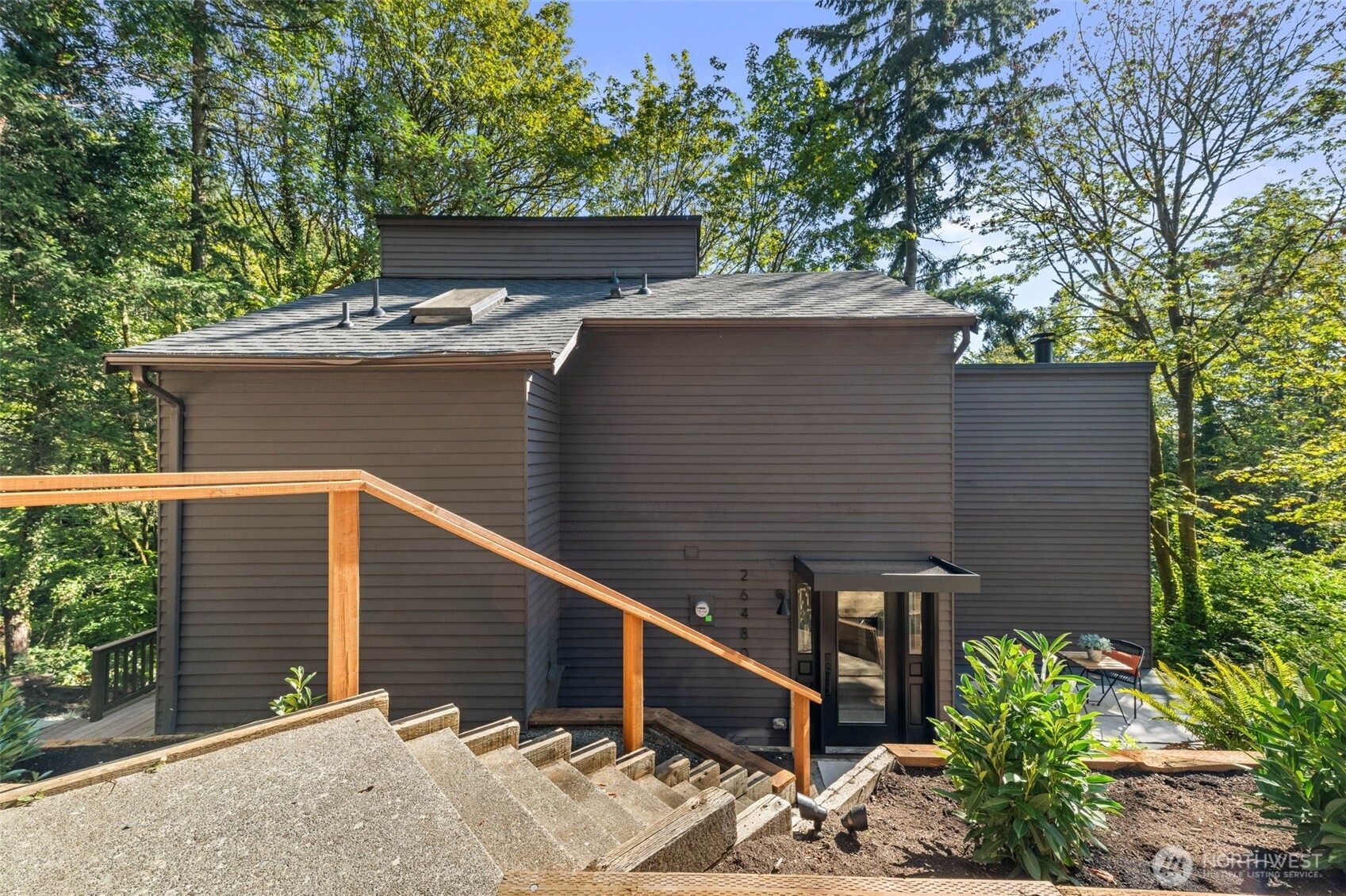 26480 Woodmont Drive Property Photo 1