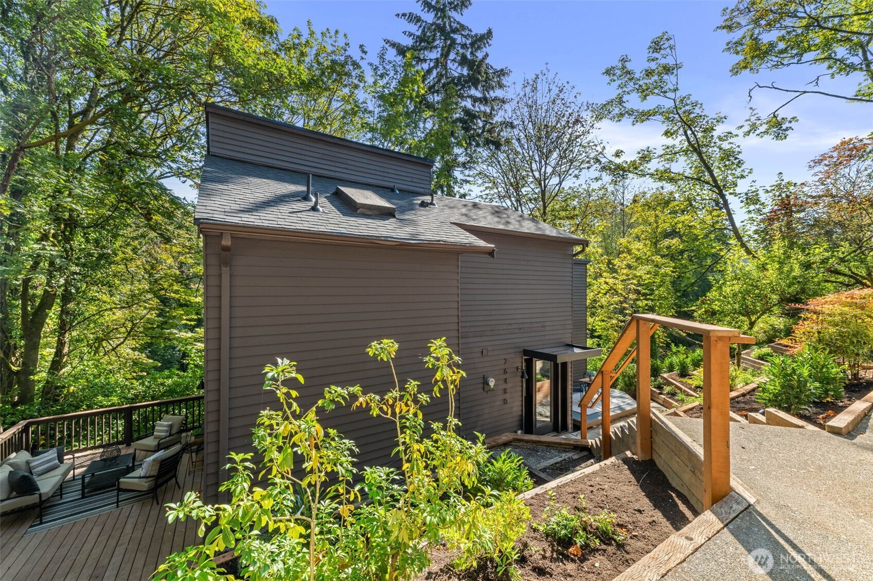26480 Woodmont Drive Property Photo 36