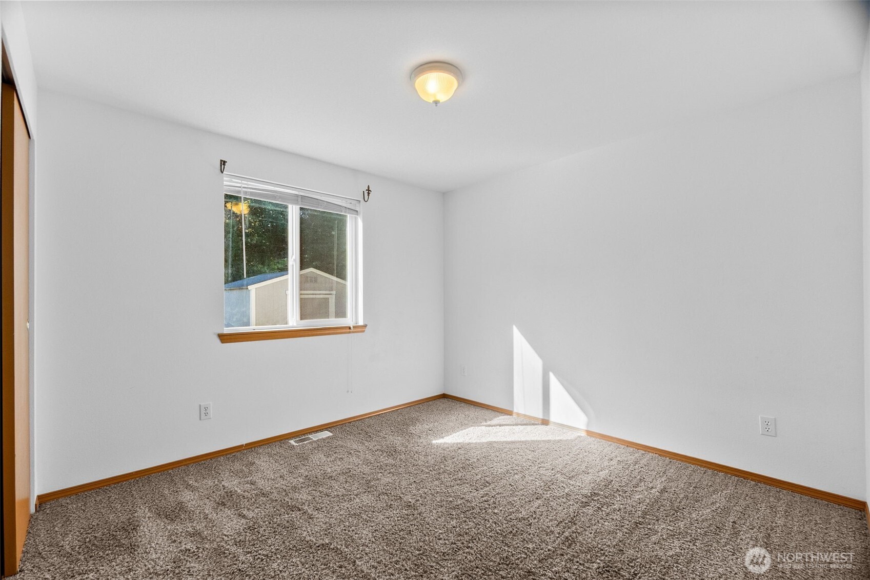 3017 57th Avenue Property Photo 17