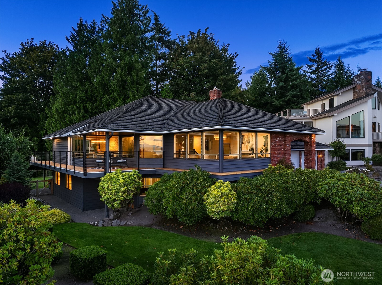 6613 136th Place Property Photo 1