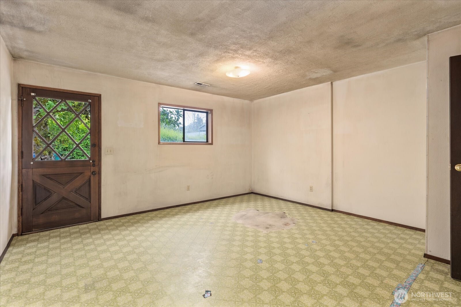 26920 Ne Stewart Street Property Photo 18