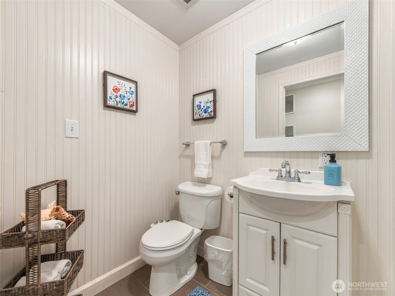 10323 Crescent Valley Drive Property Photo 15