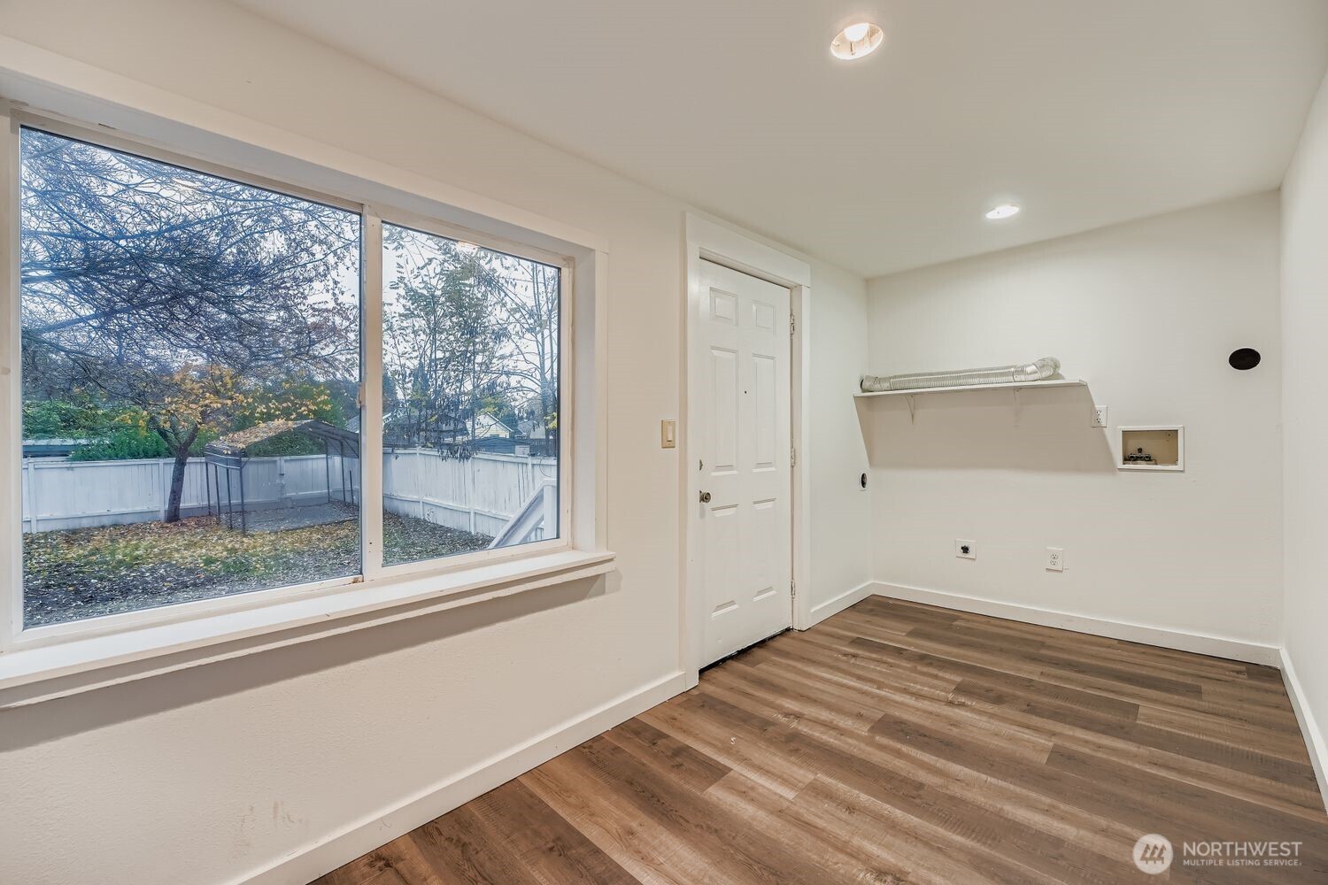 102 N Street Property Photo 25