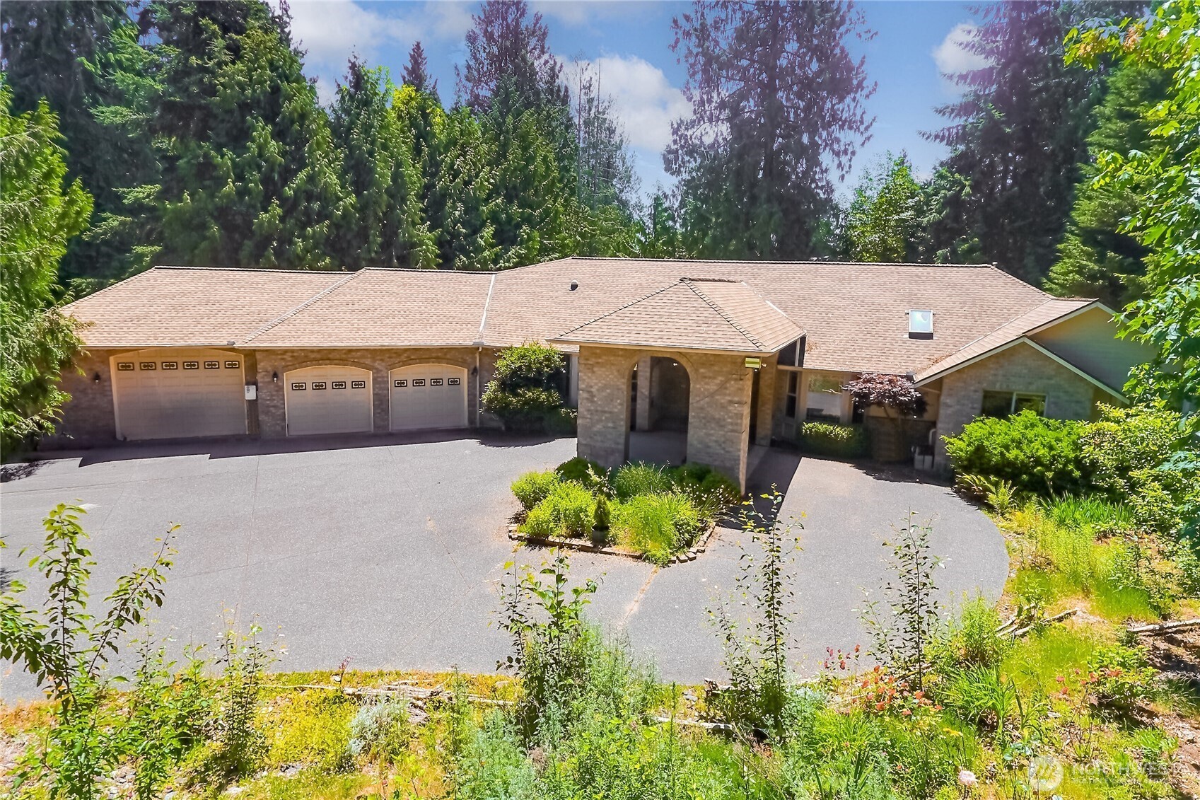 116 143rd Street Property Photo 1