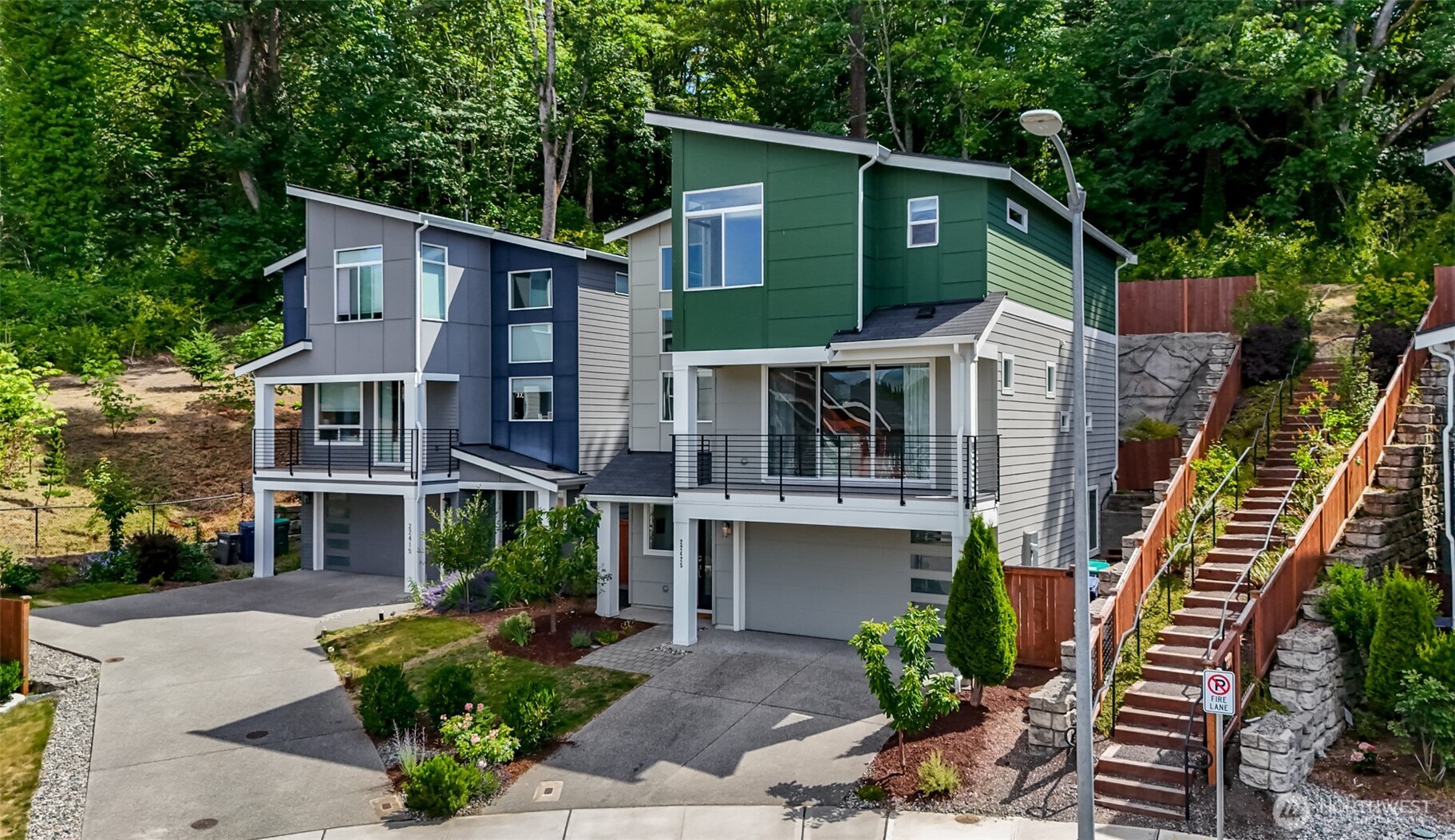 22425 69th Place Property Photo 1