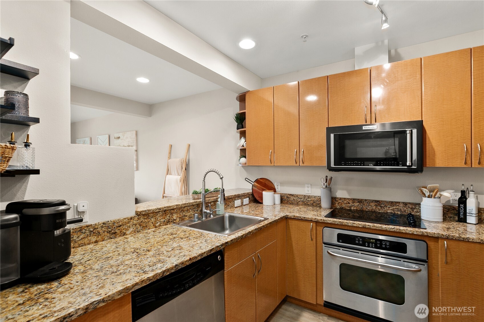 1 Broadway 316 Property Photo 14