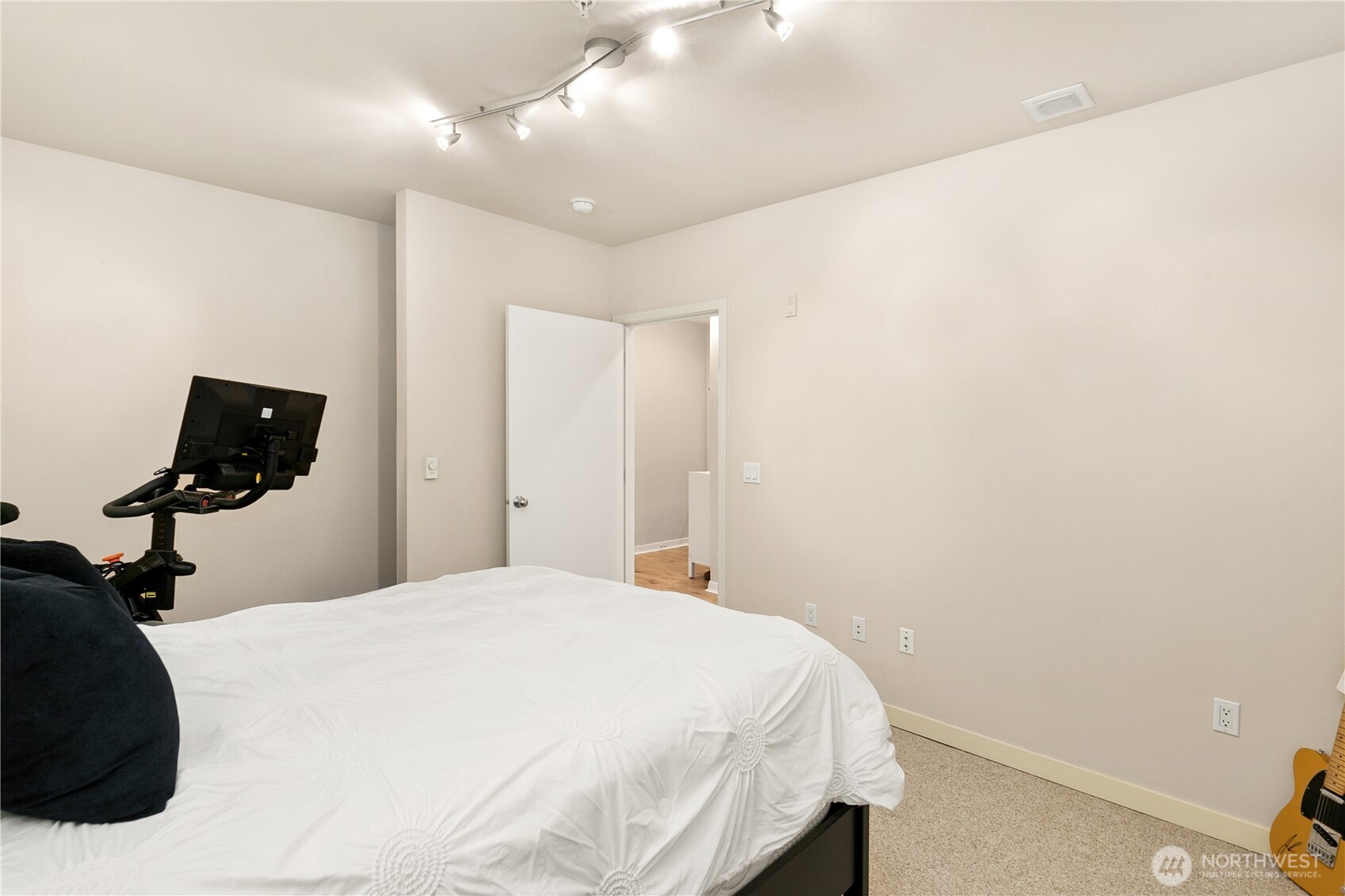 1 Broadway 316 Property Photo 24