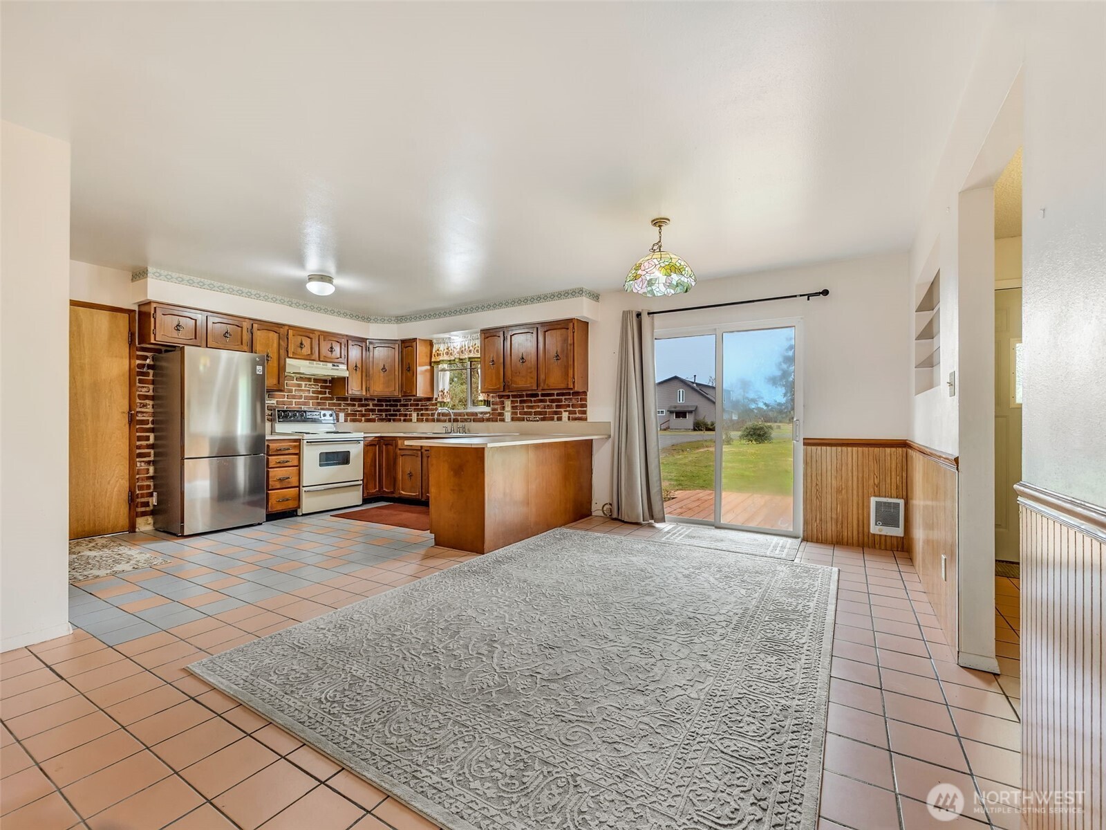 7103 Captain Gray Drive Drive Property Photo 3