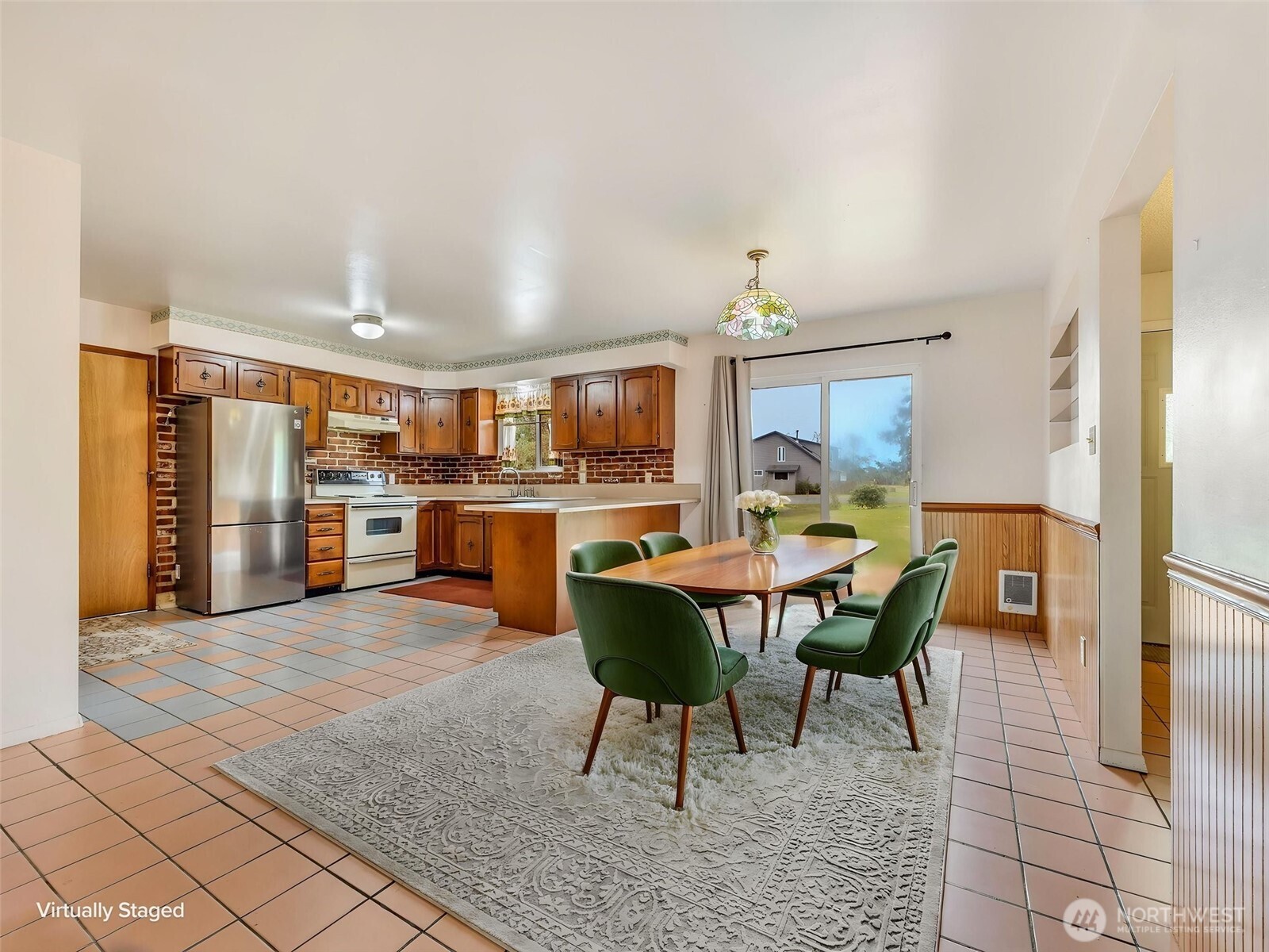 7103 Captain Gray Drive Drive Property Photo 4